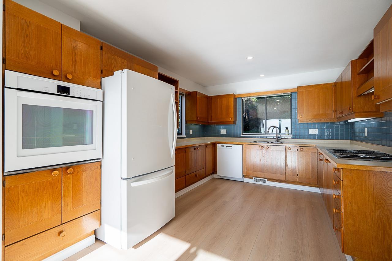 14815 HARDIE AVENUE, White Rock