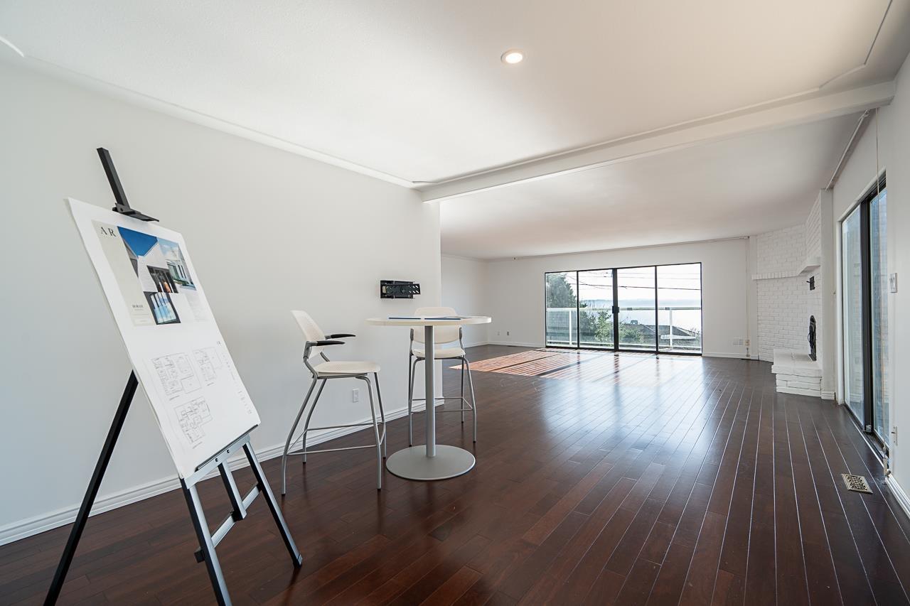 14815 HARDIE AVENUE, White Rock