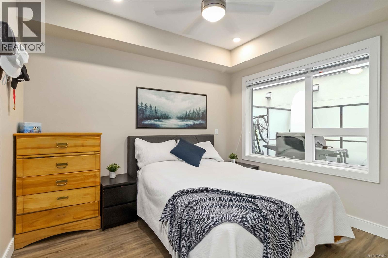 107 280 Island Hwy, View Royal