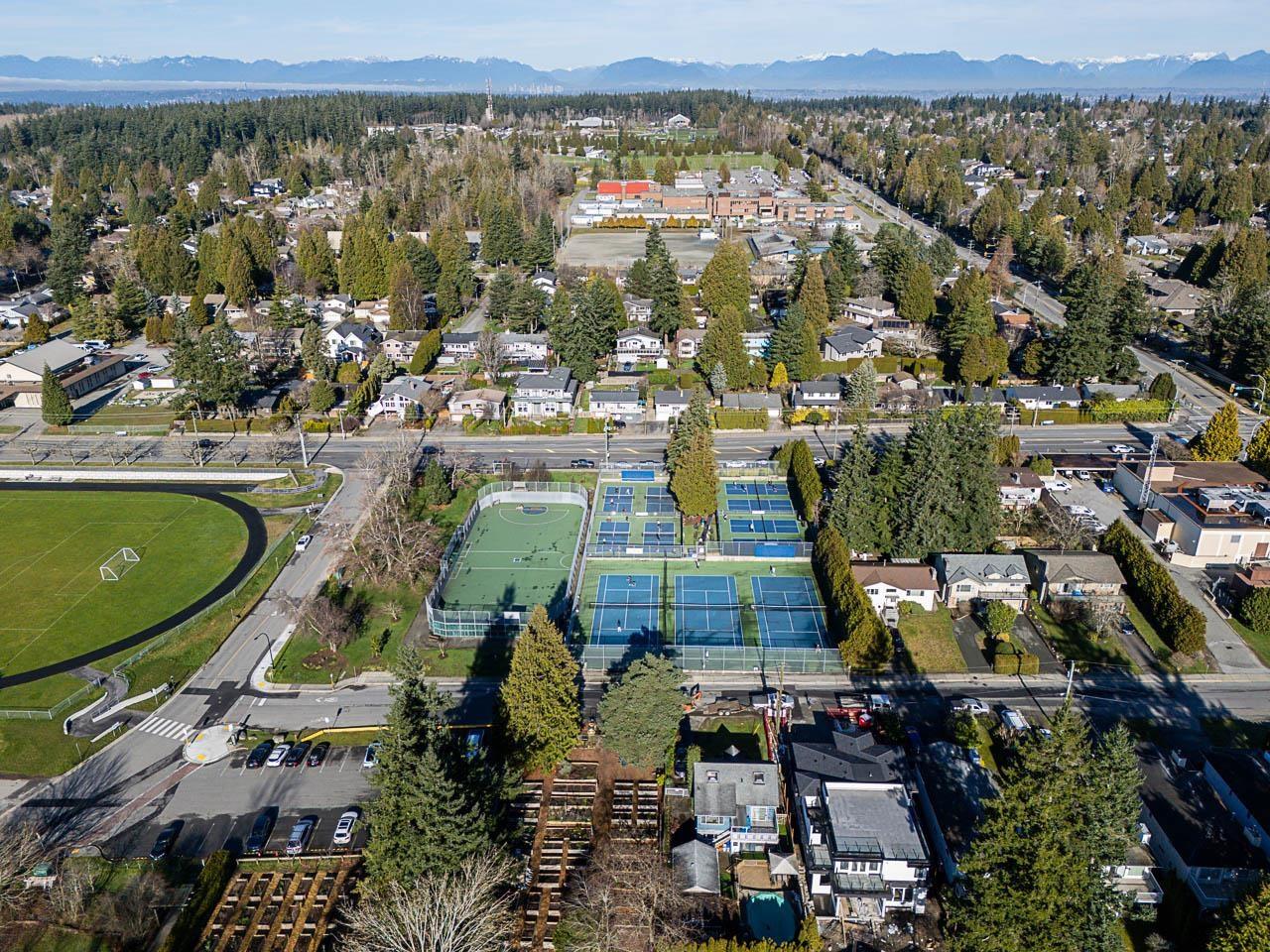 14815 HARDIE AVENUE, White Rock