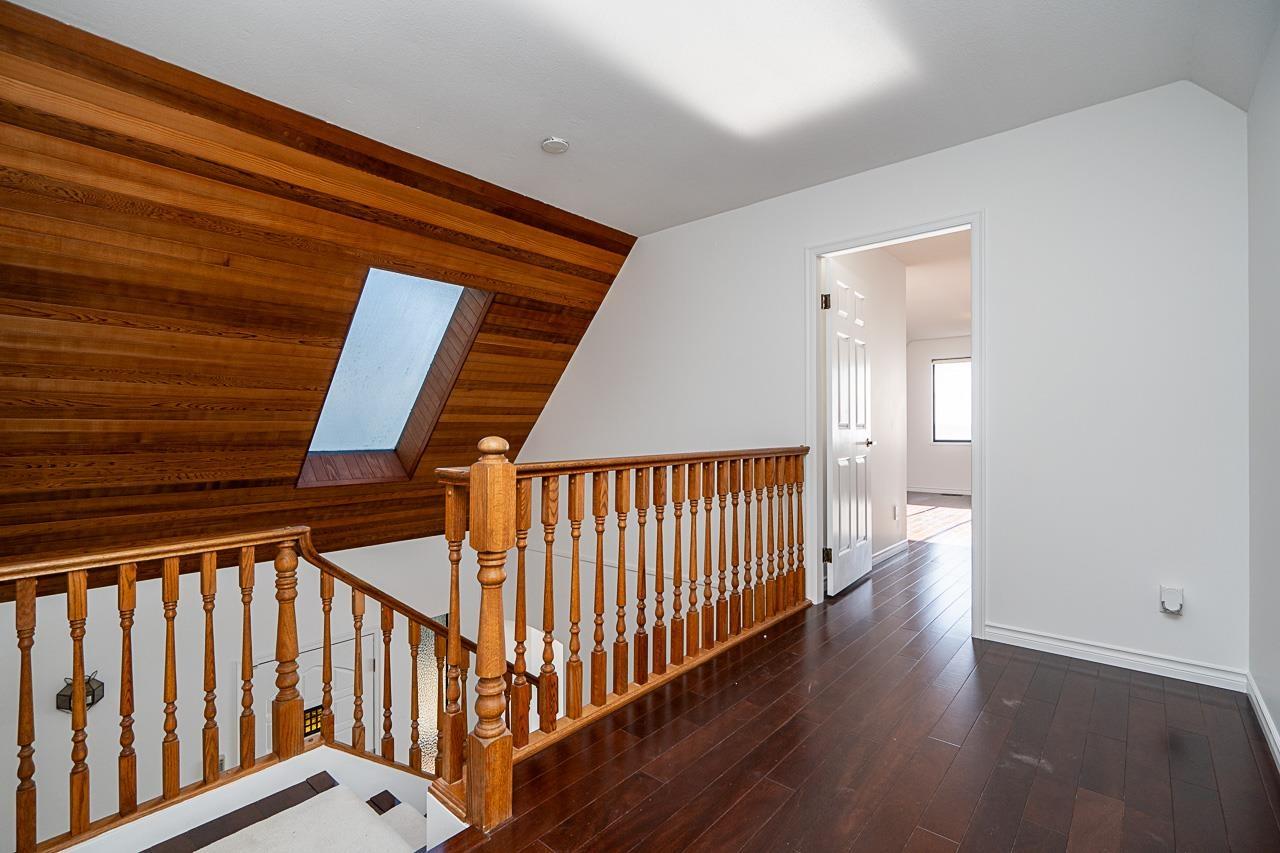 14815 HARDIE AVENUE, White Rock