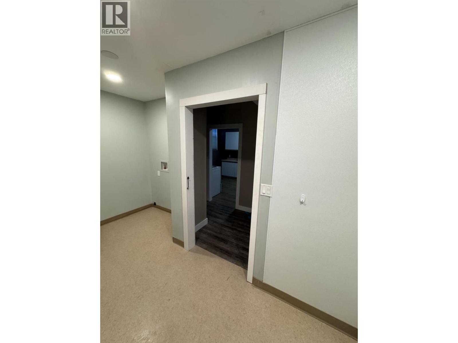 2193 Park Avenue - 35