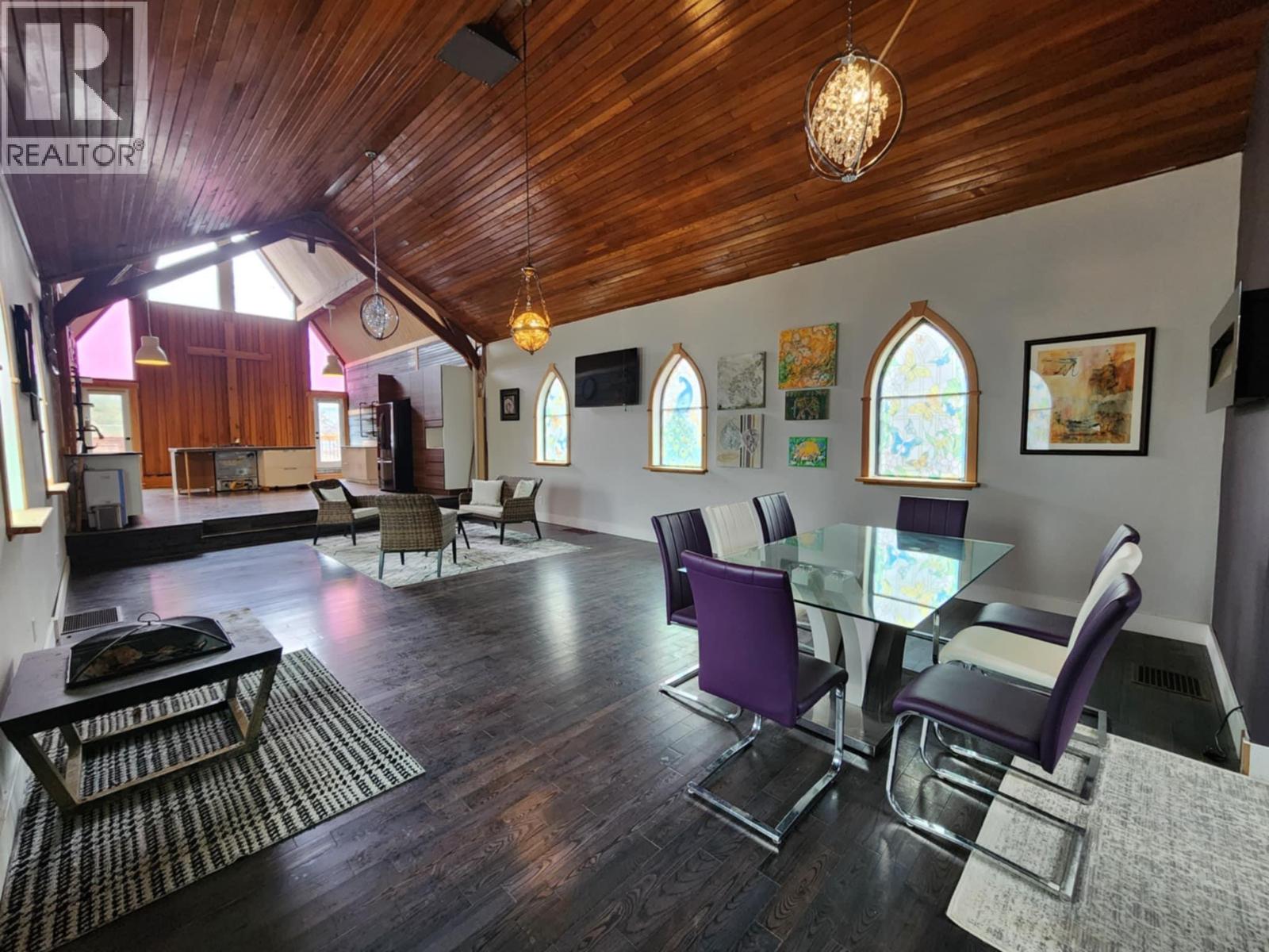 2193 Park Avenue - 8