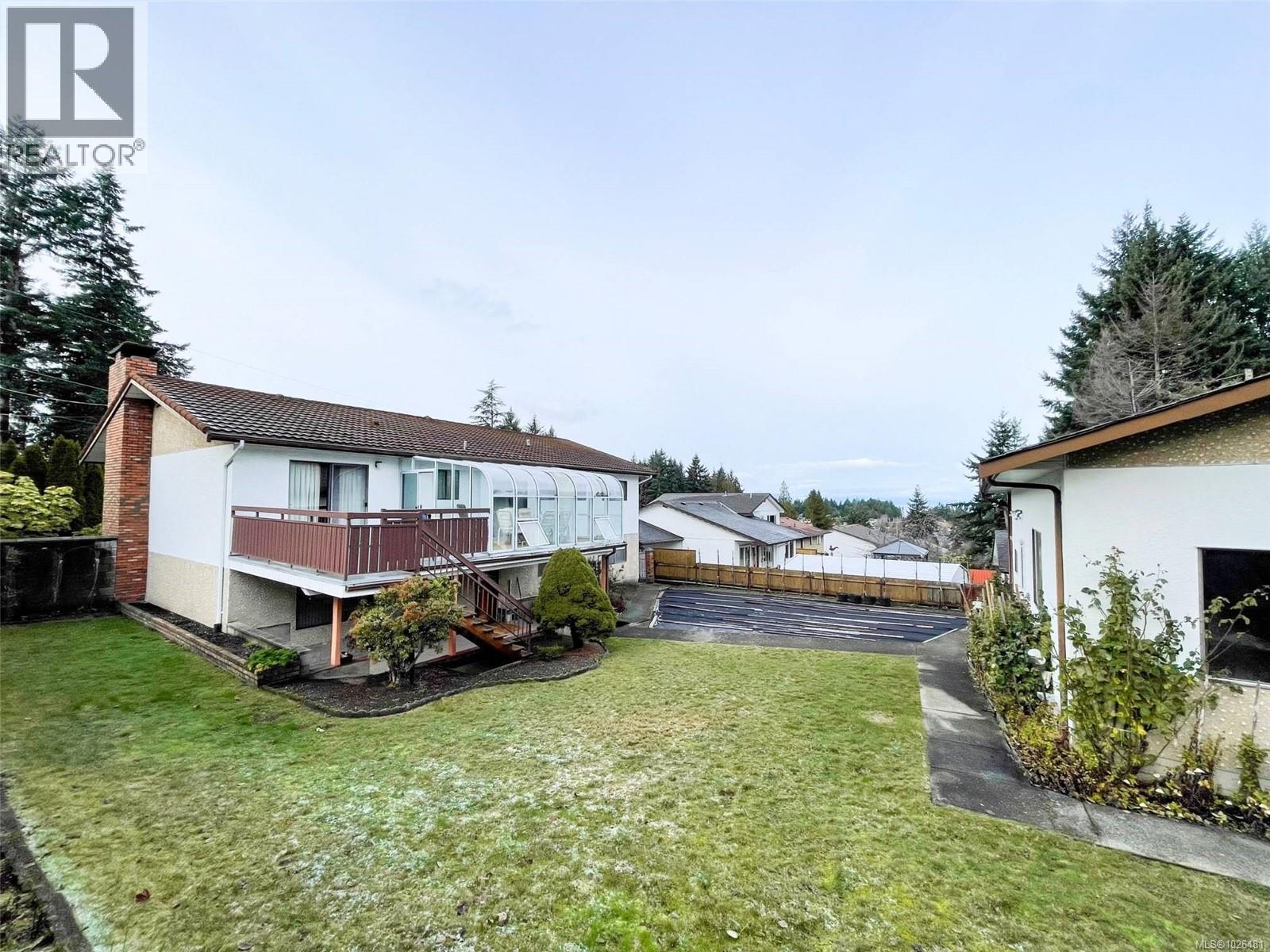 5500 KENWILL DR - 35