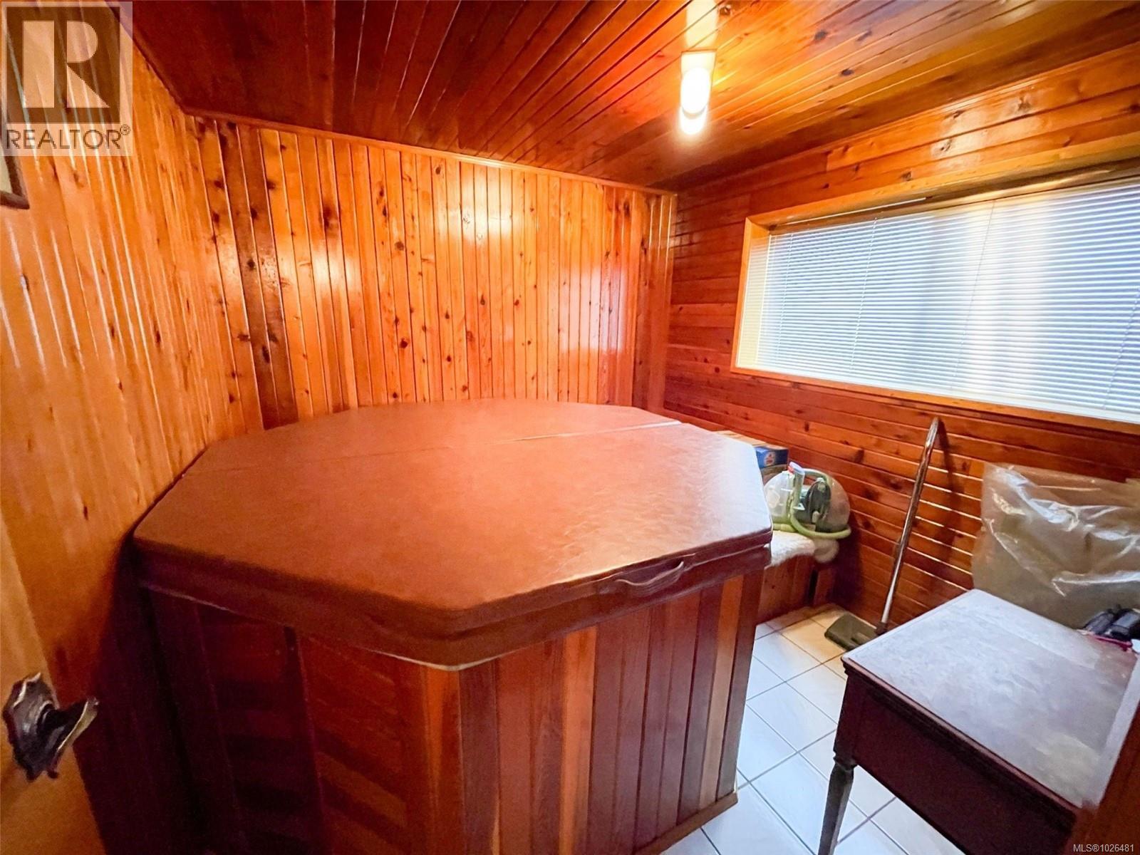 5500 KENWILL DR - 29