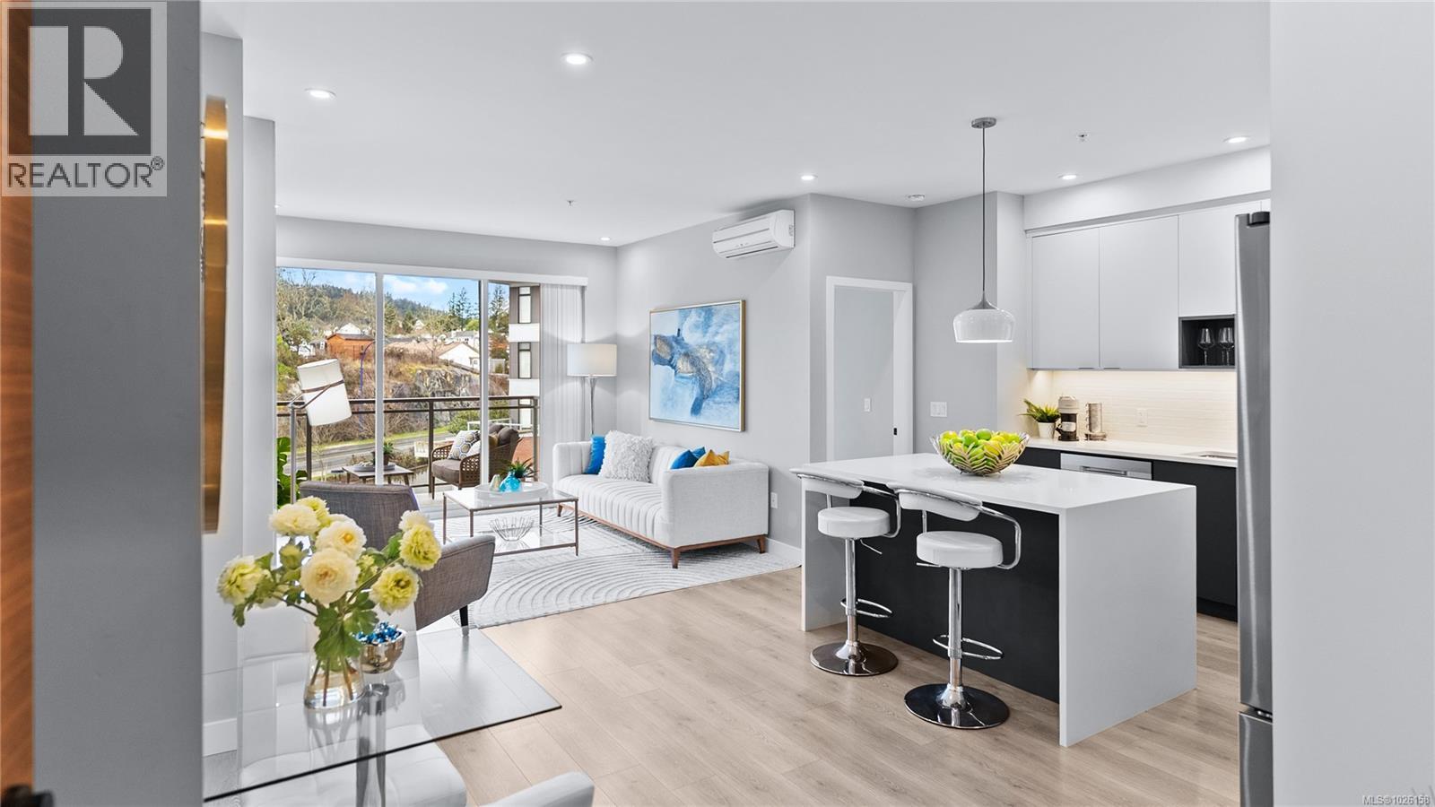 308 967 Whirlaway Cres, Langford