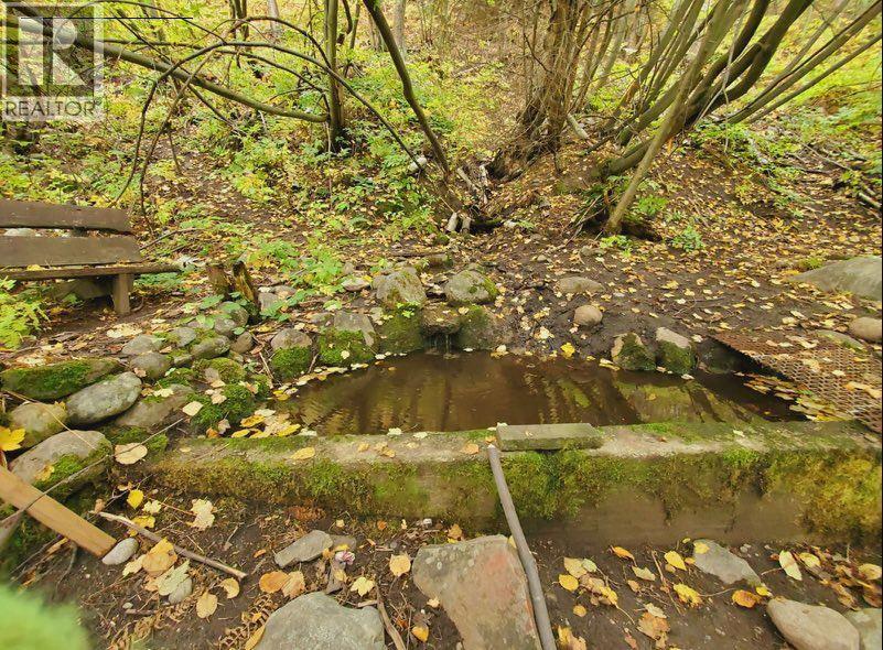  800 LYNNWOOD Crescent, Castlegar