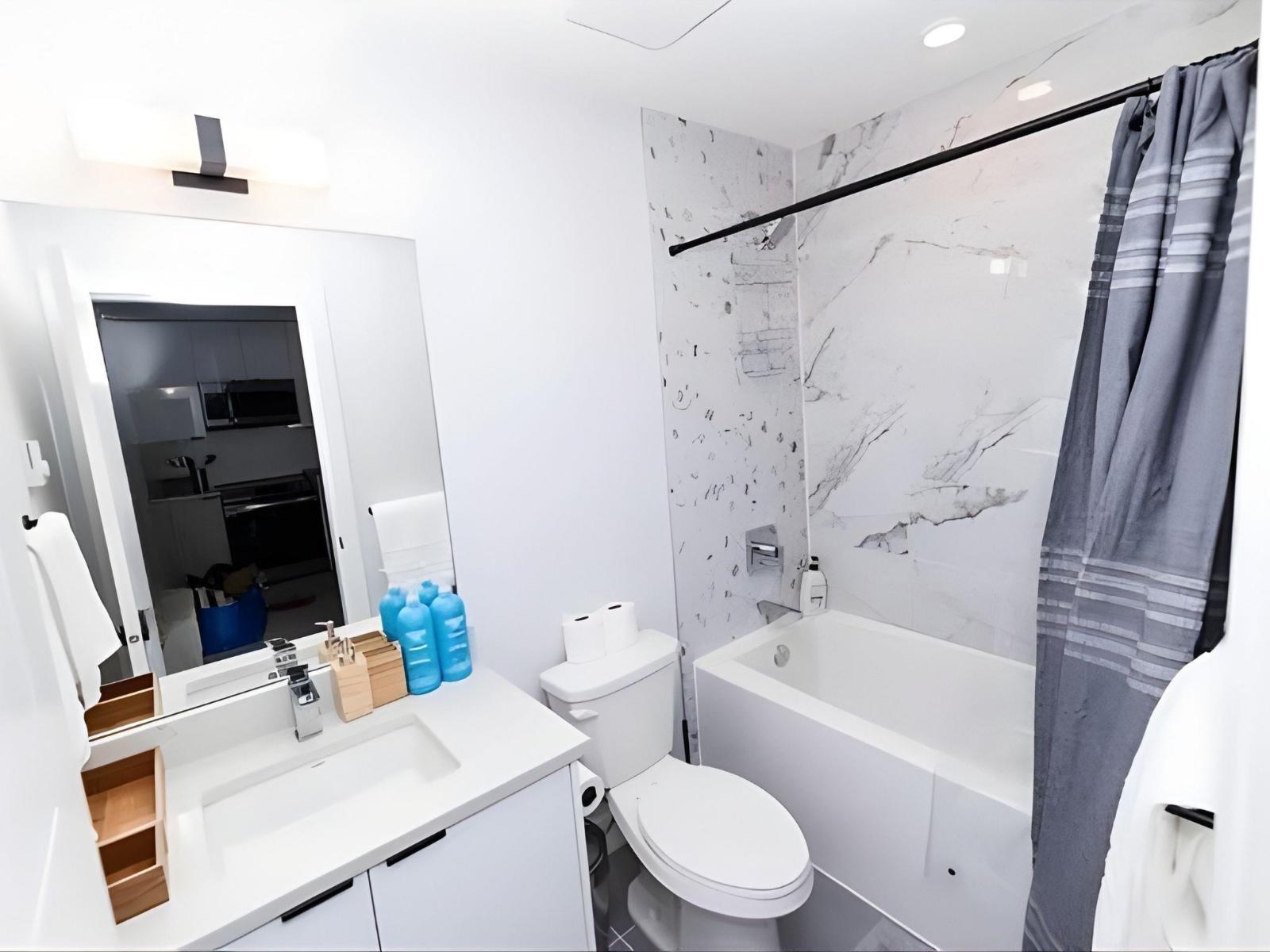 302 19825 54 AVENUE, Langley