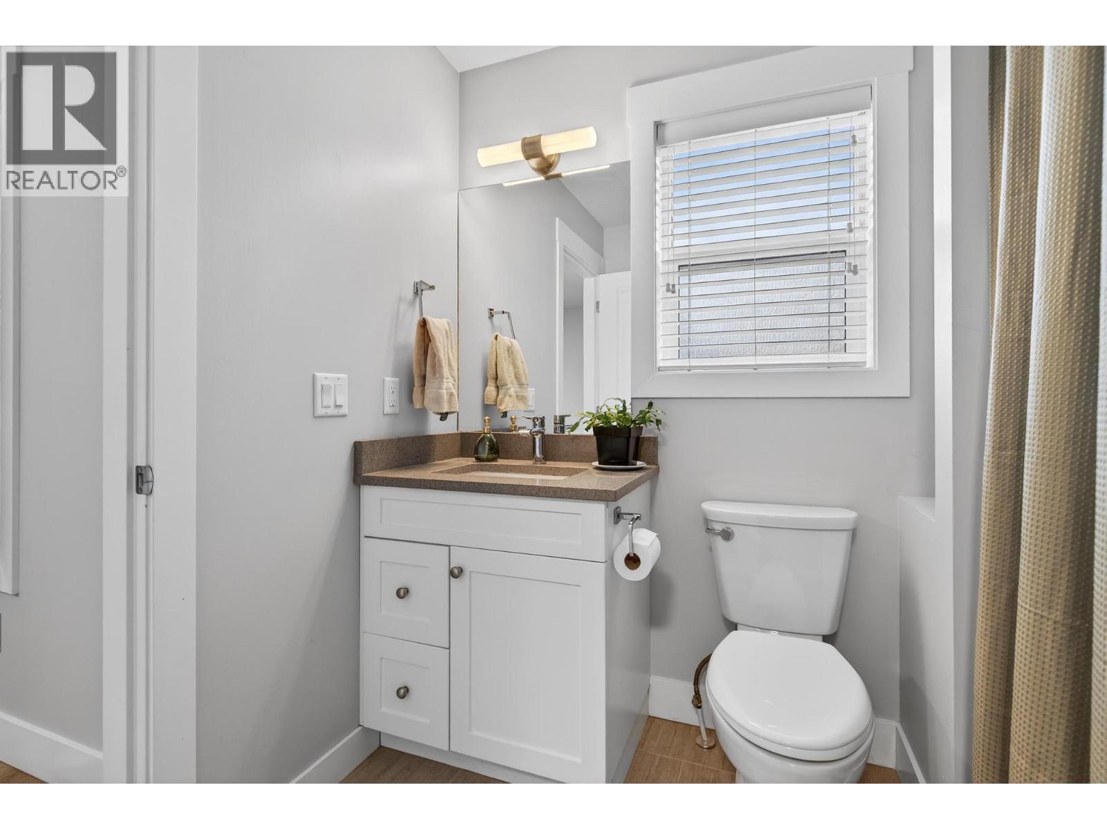  1932 Ethel Street, Kelowna