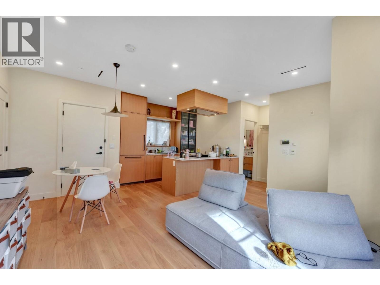 1232 W 26TH AVENUE - Photo 3 of 31, Vancouver, British Columbia