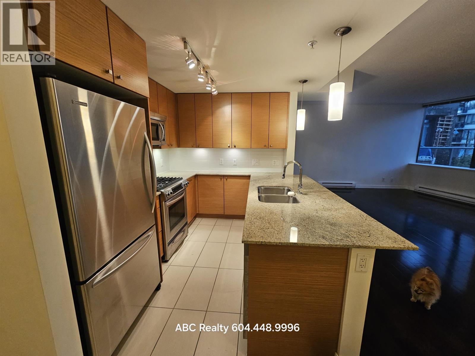 3FL 7362 ELMBRIDGE WAY, Richmond