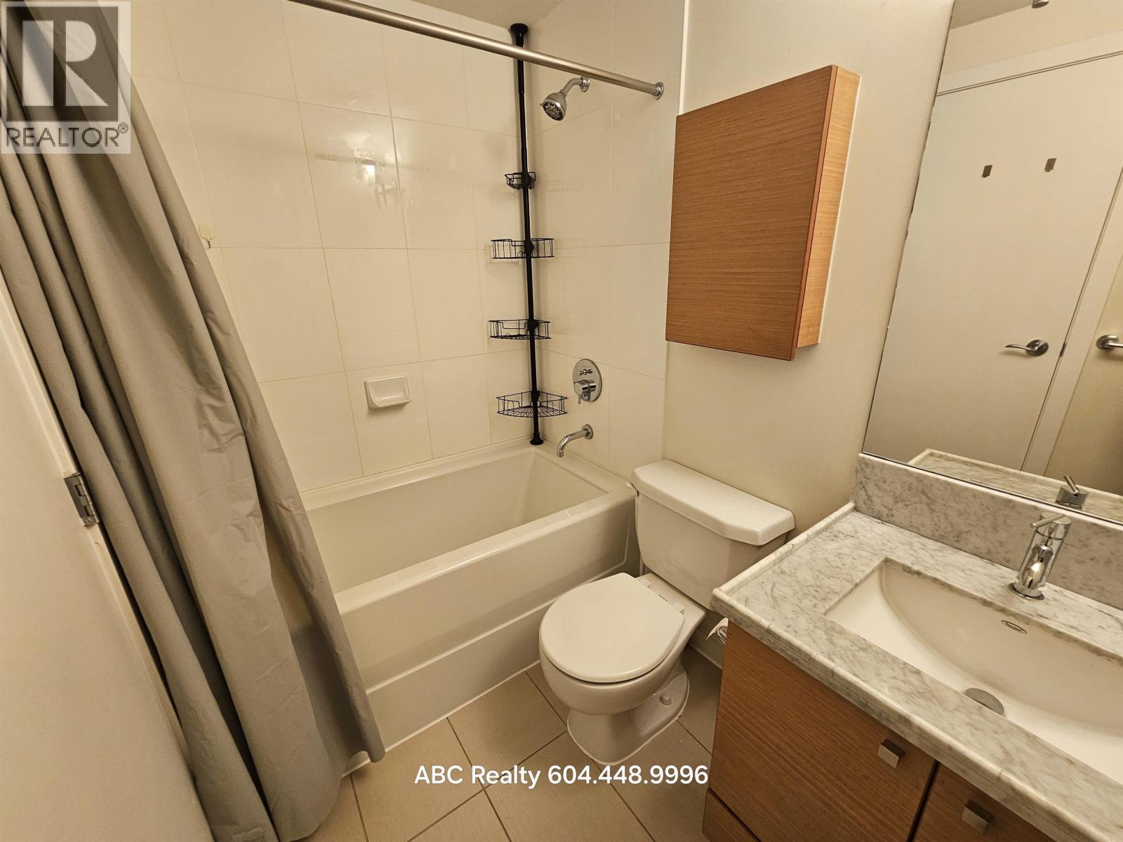 3FL 7362 ELMBRIDGE WAY, Richmond