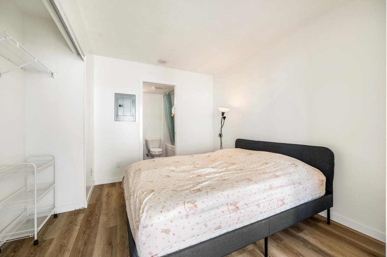 3001 9981 WHALLEY BOULEVARD, Surrey