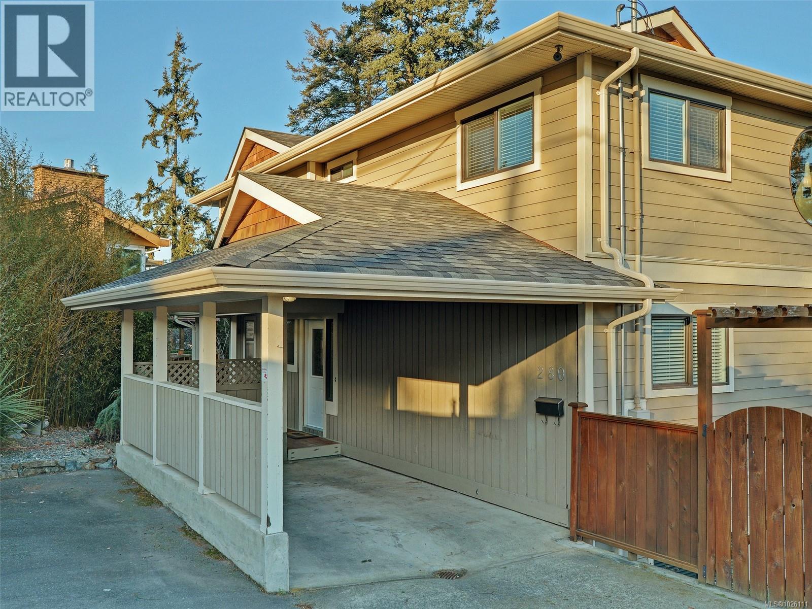 280 Milburn Dr, Colwood