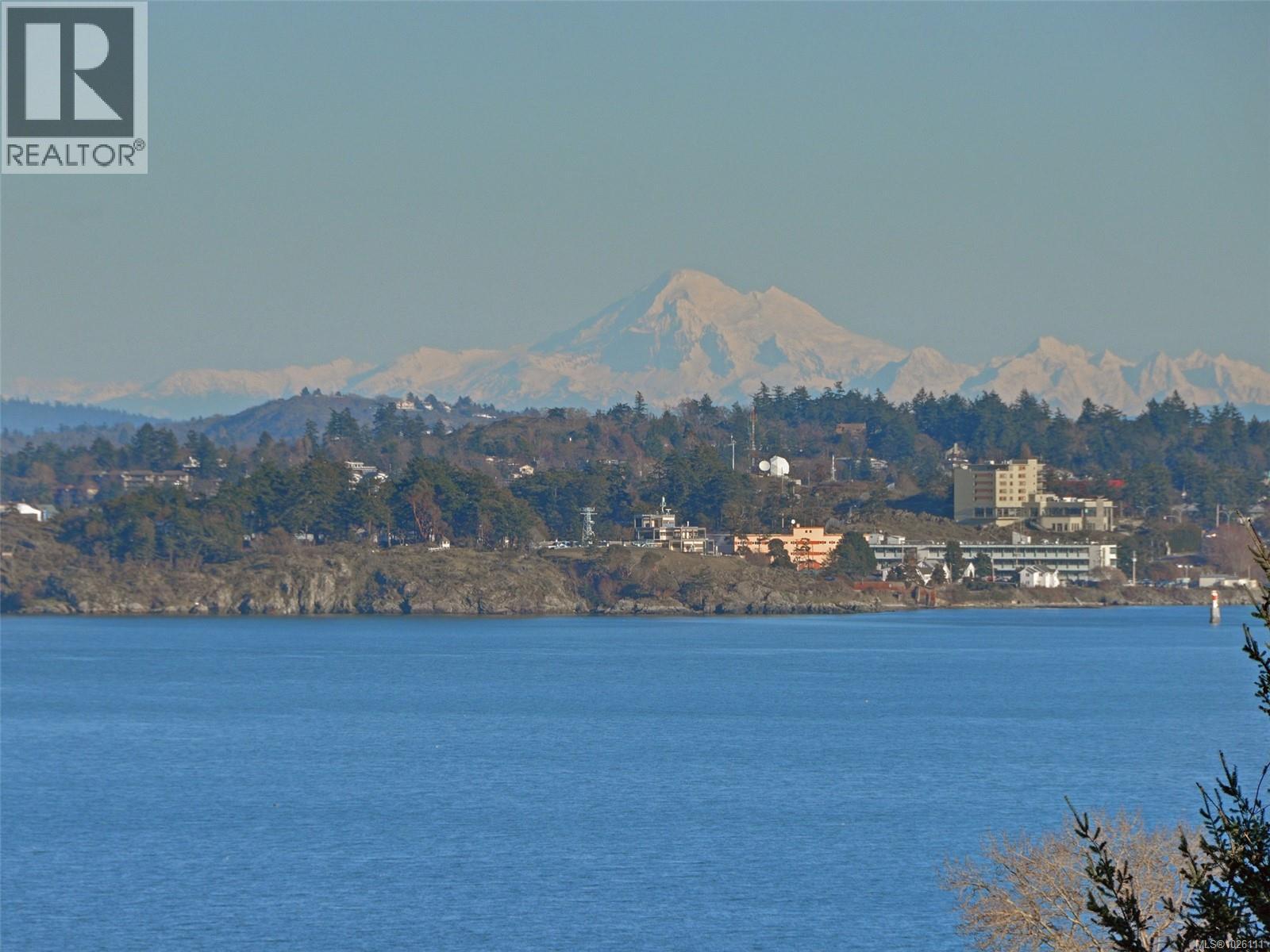 280 Milburn Dr, Colwood