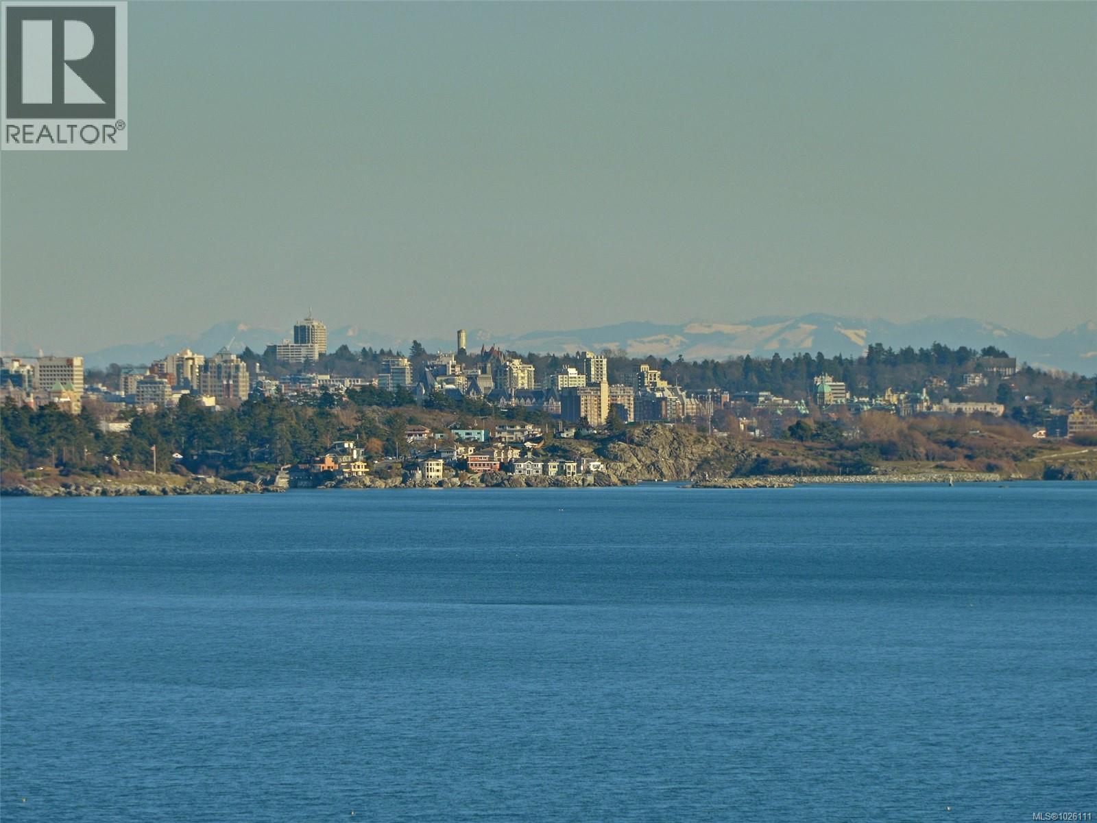 280 Milburn Dr, Colwood