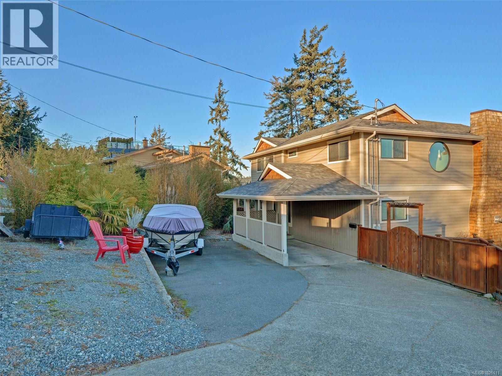 280 Milburn Dr, Colwood