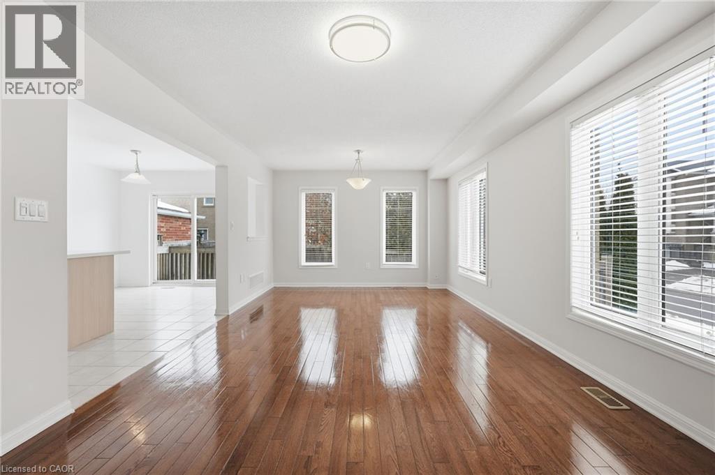 12 EMICK Drive - Photo 4 of 50, Ancaster, Ontario