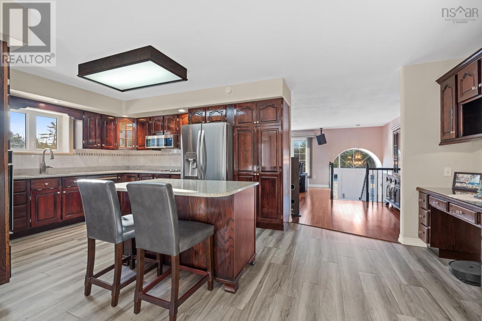 Property 20 of 49 of 1312 Waverley Road