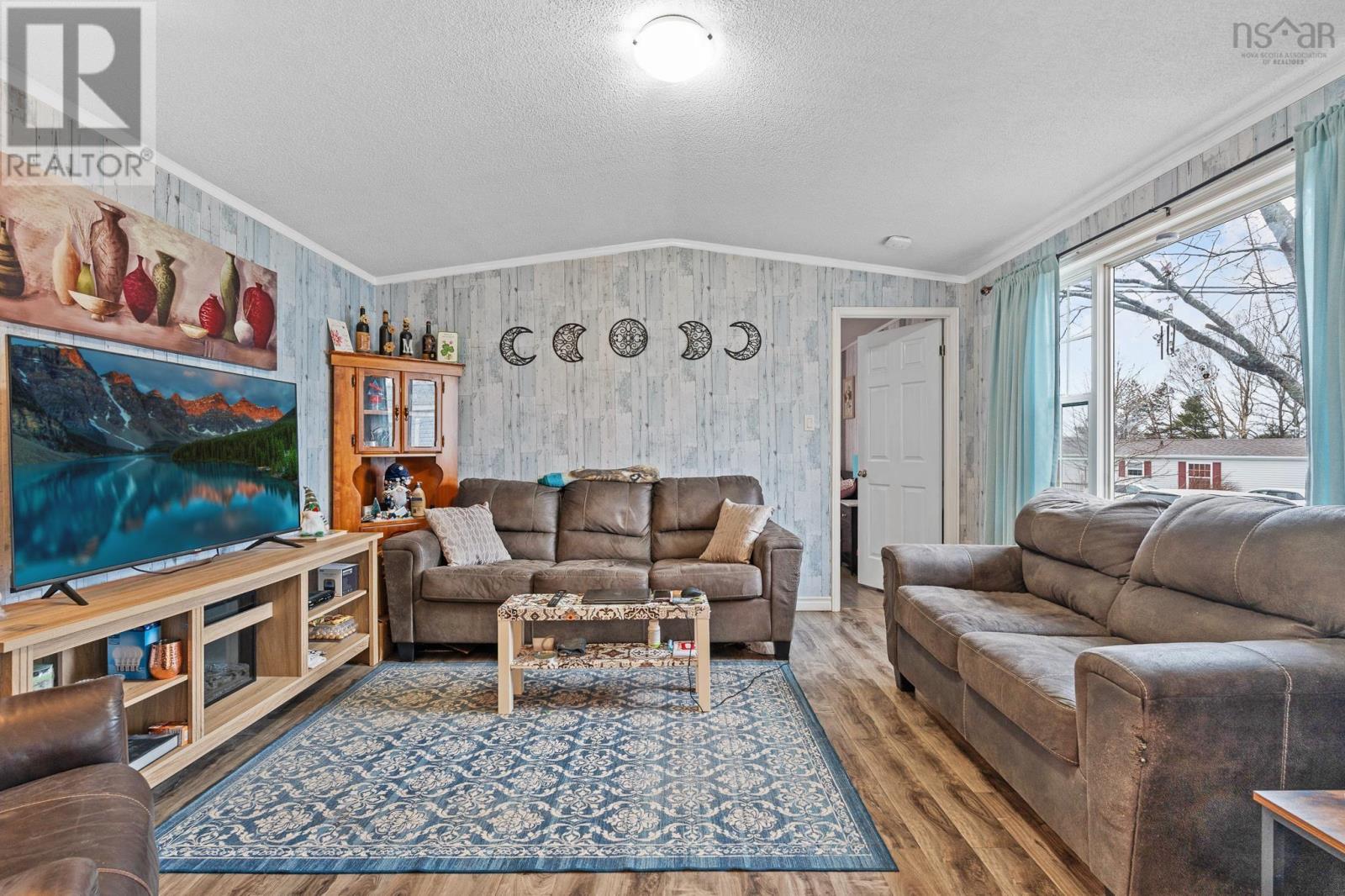 Property 14 of 30 of 1200 Susan Drive