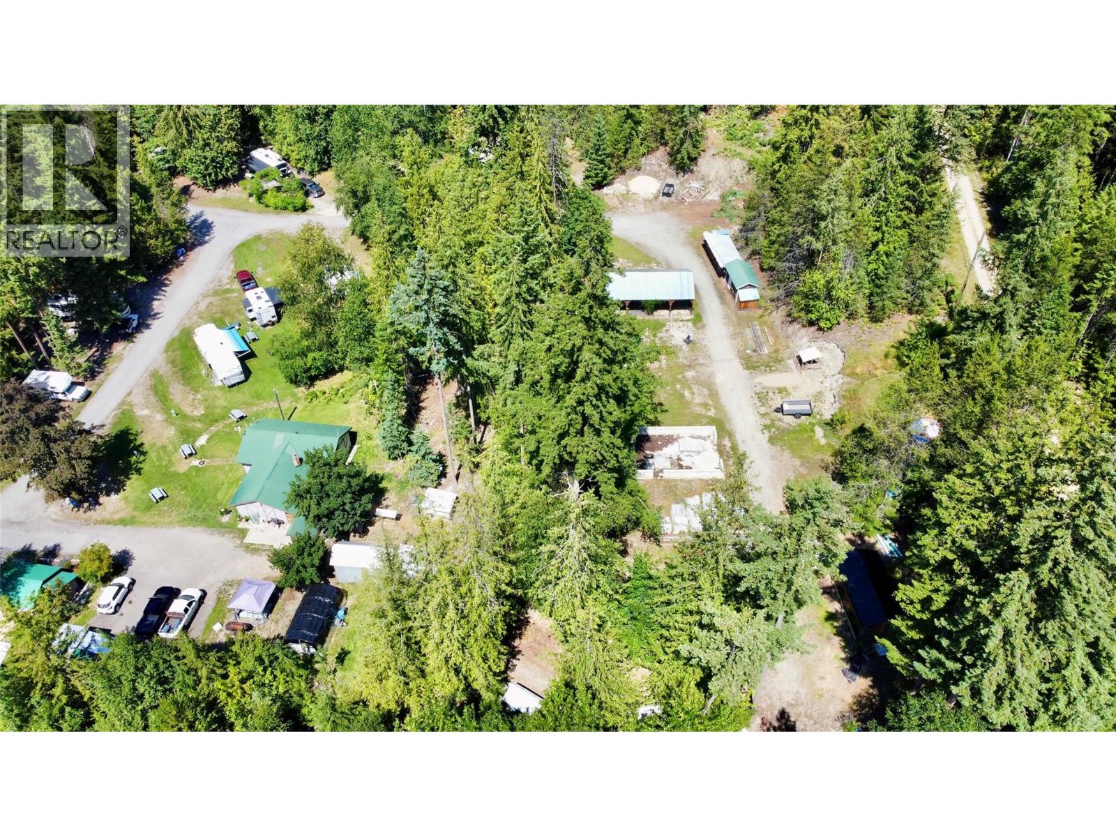  1701 Highway 23 Highway, Nakusp