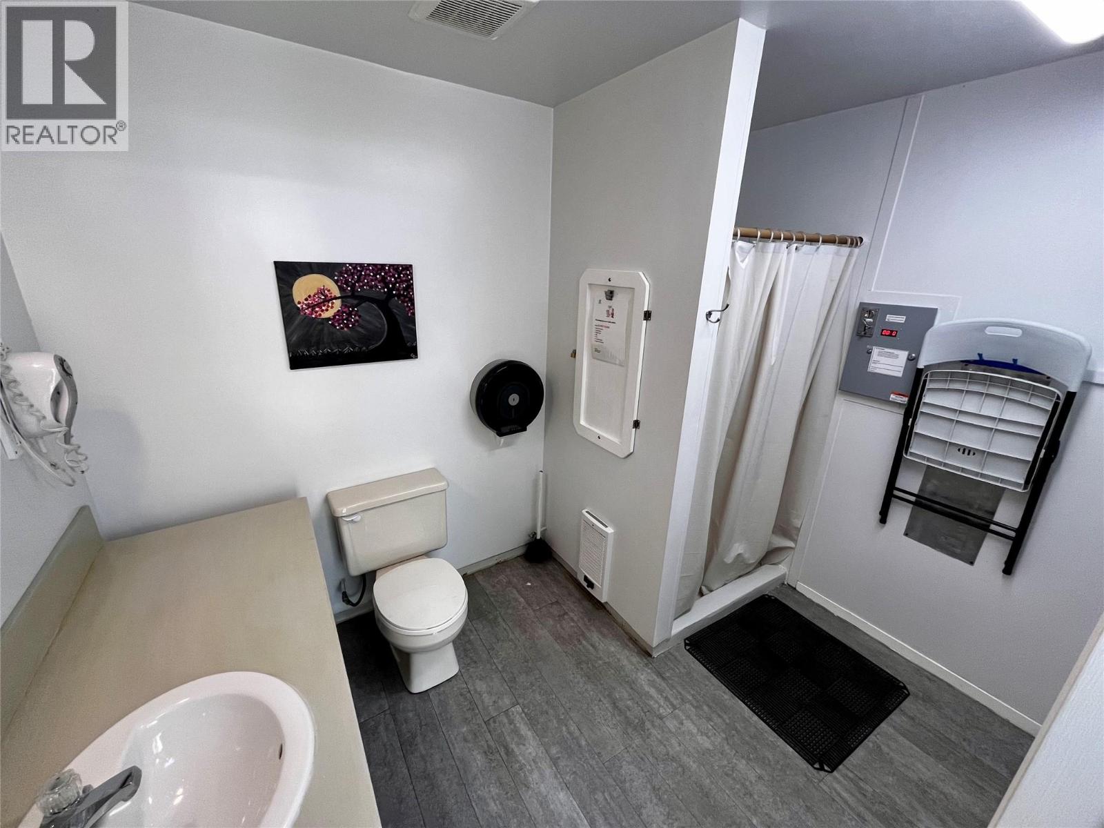  1701 Highway 23 Highway, Nakusp