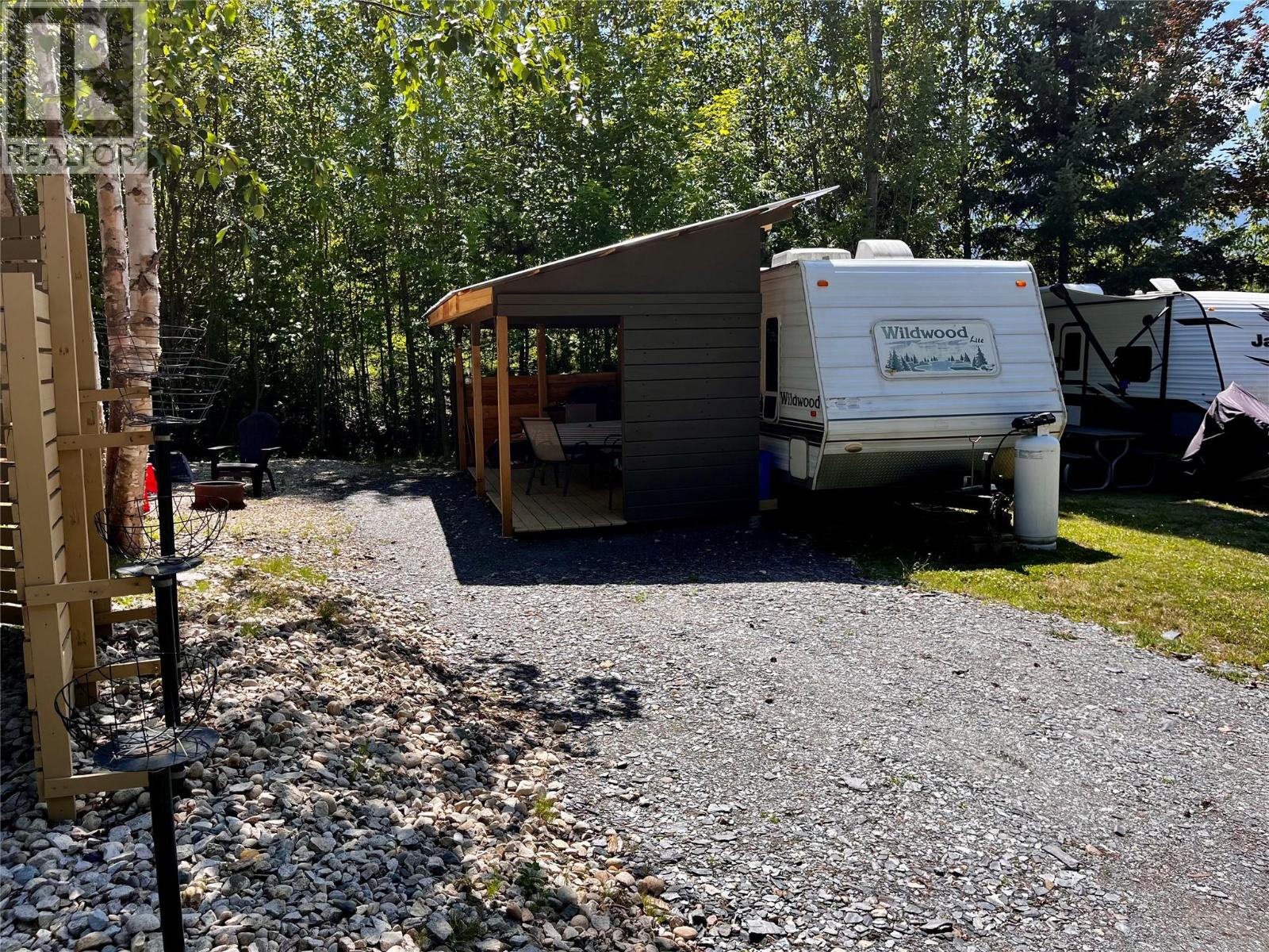  1701 Highway 23 Highway, Nakusp