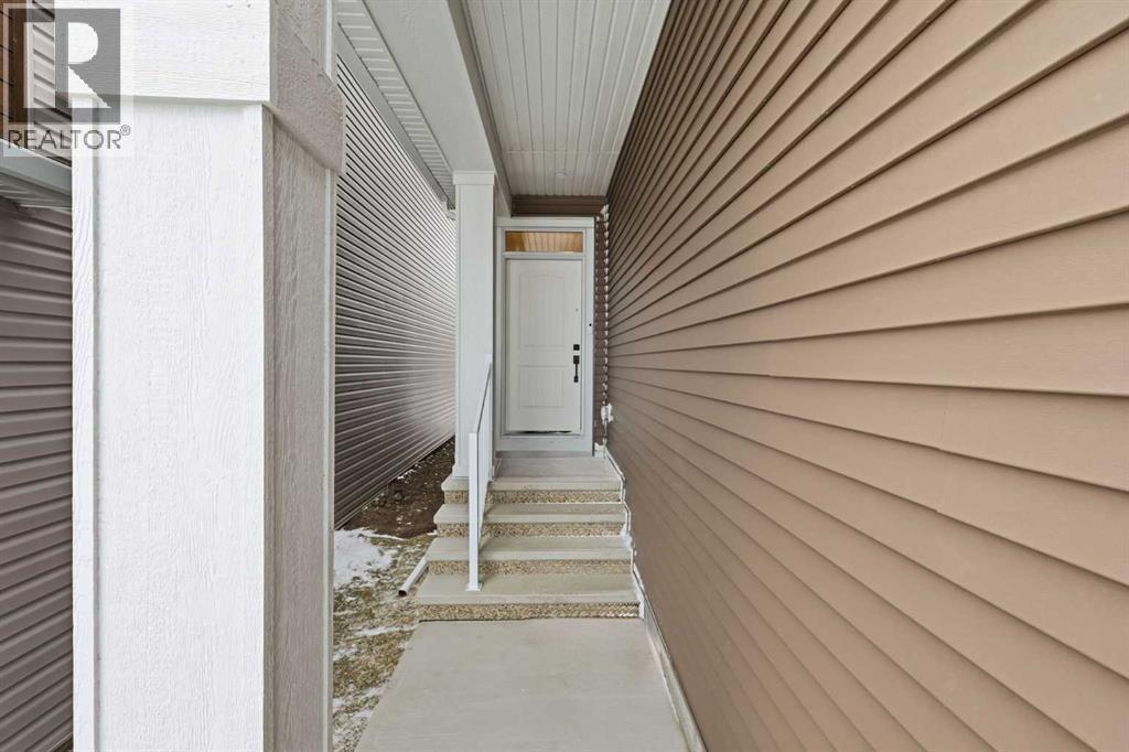 Single Family House for Sale in  Calhoun Rise NE Livingston Calgary 