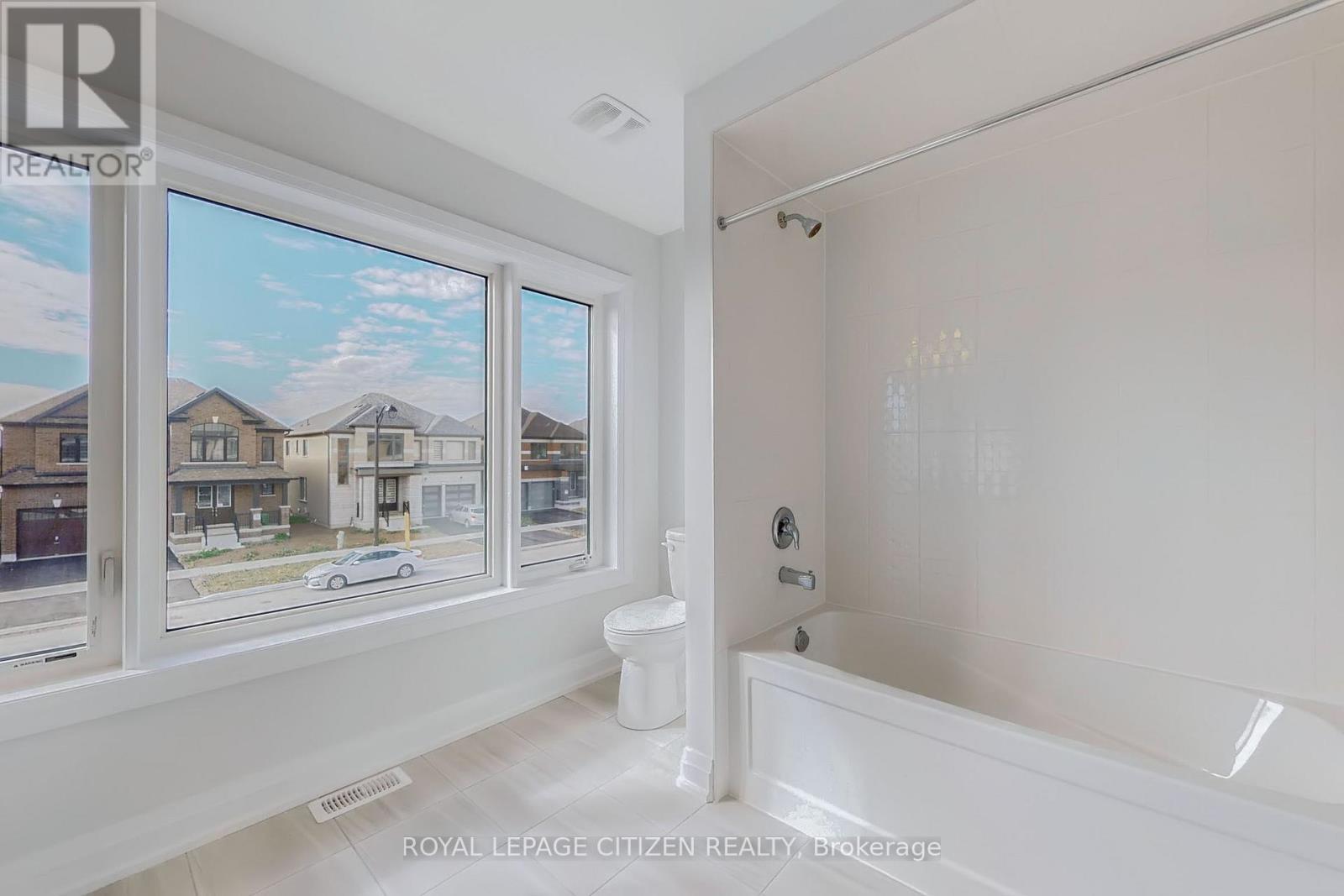 185 ST. JOSEPH ROAD - 35