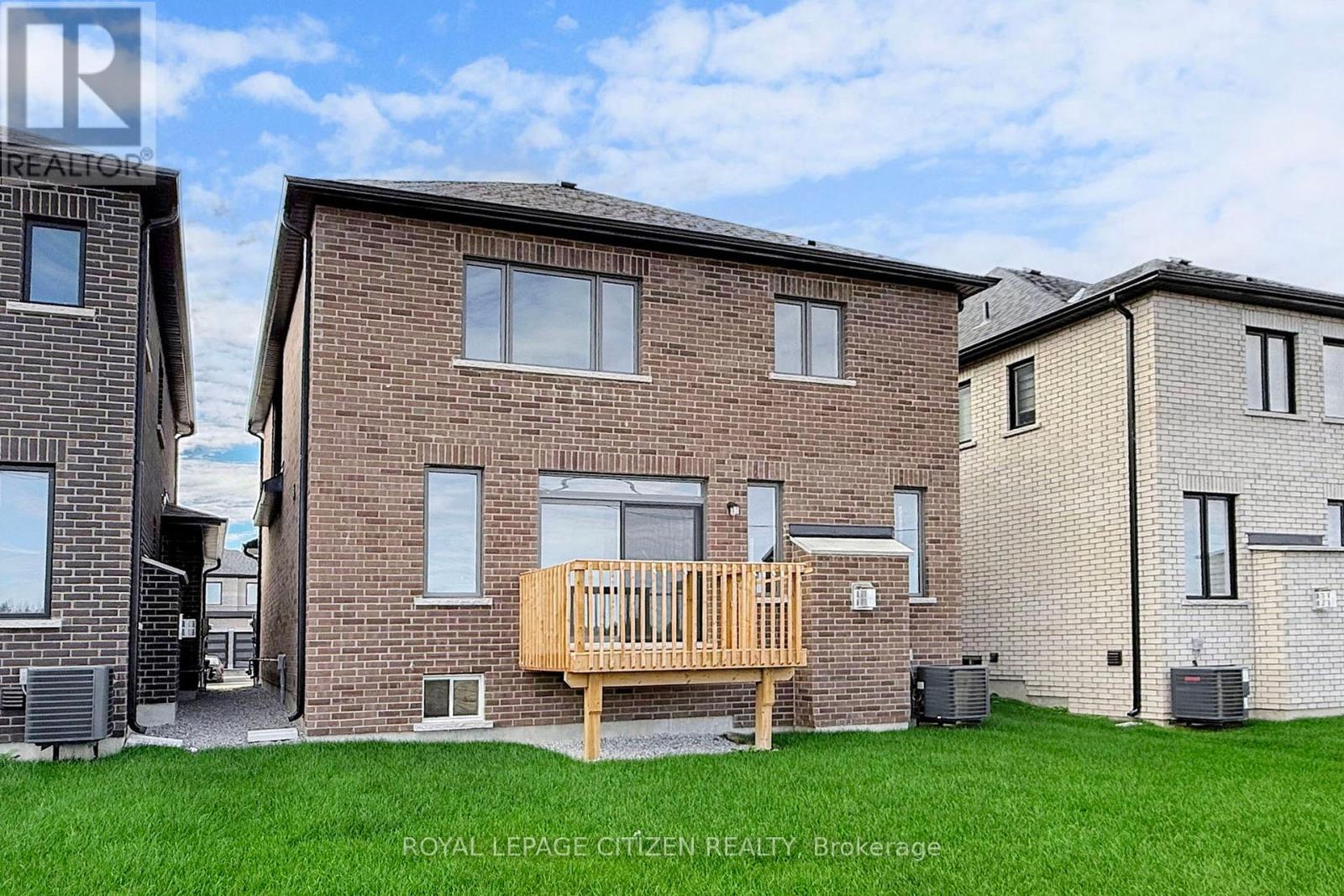 185 ST. JOSEPH ROAD - 43