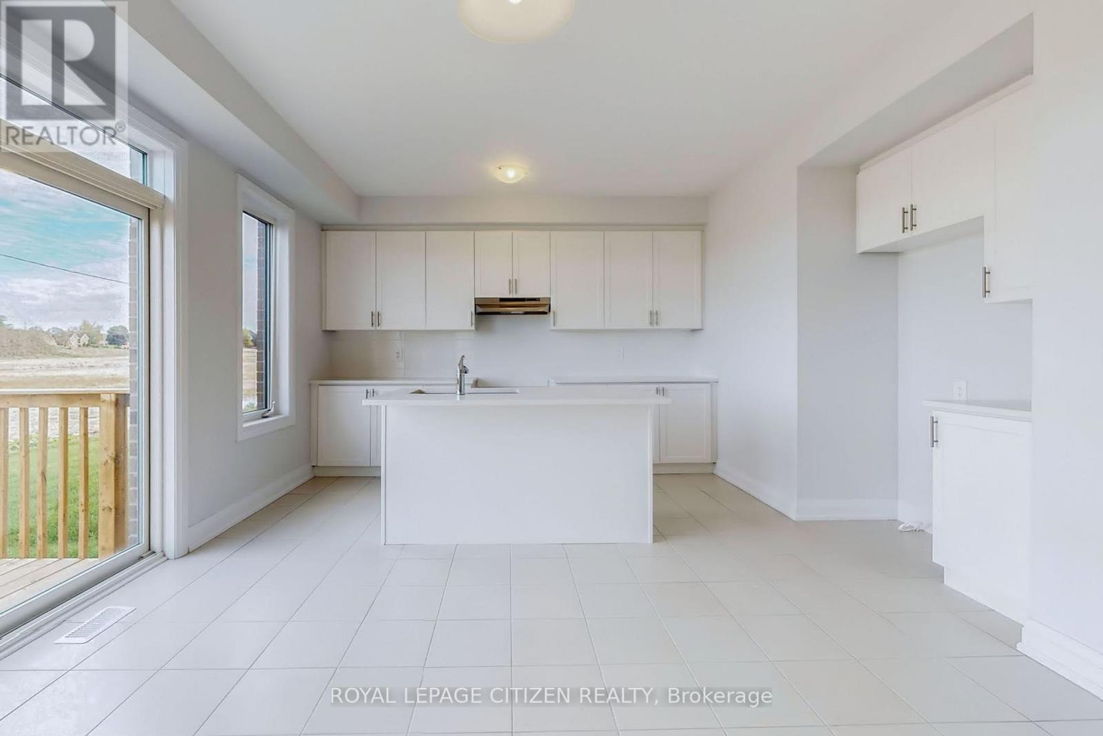 185 ST. JOSEPH ROAD - 9