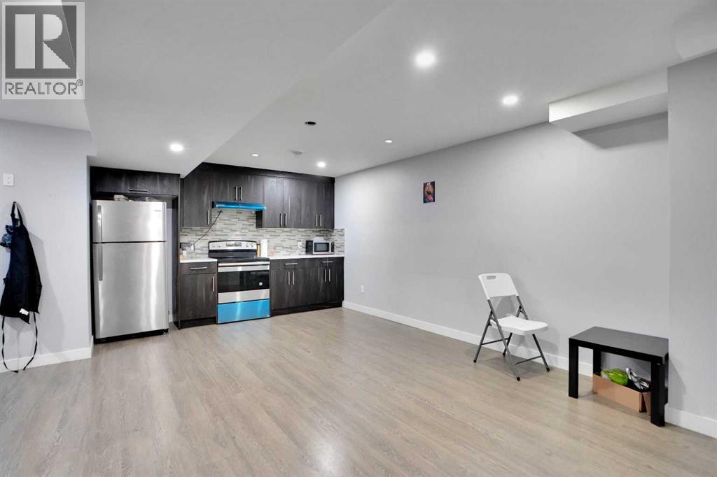 243 CORNERSTONE AVENUE NE - 32