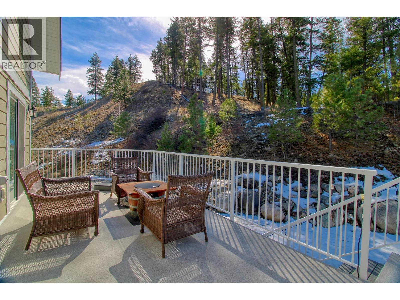 6742 Marbella Loop Unit# 302, Kelowna