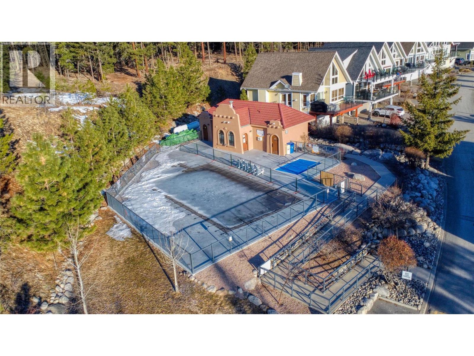 6742 Marbella Loop Unit# 302, Kelowna