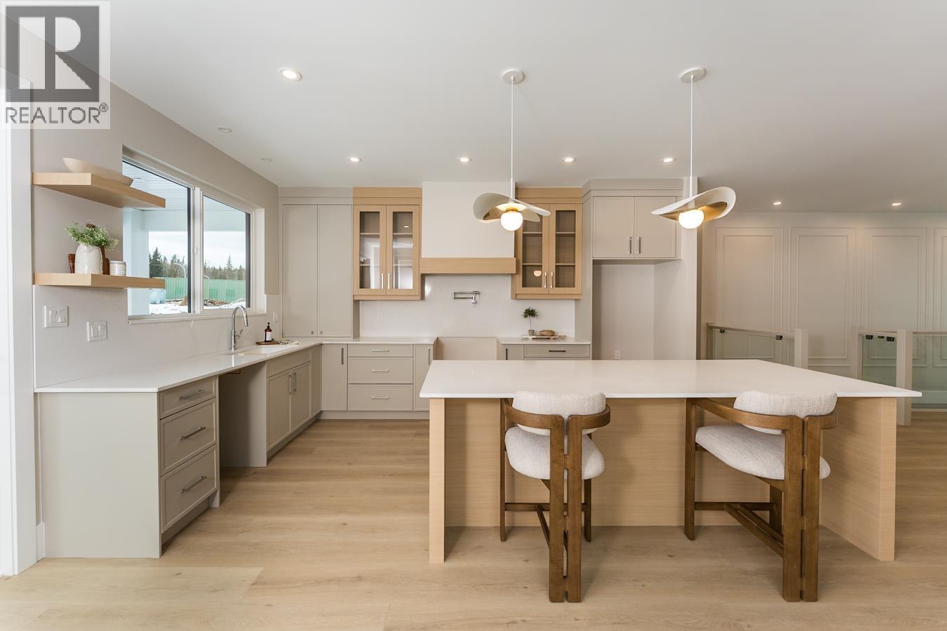 5053 HEADLANDS HEIGHTS, Prince George