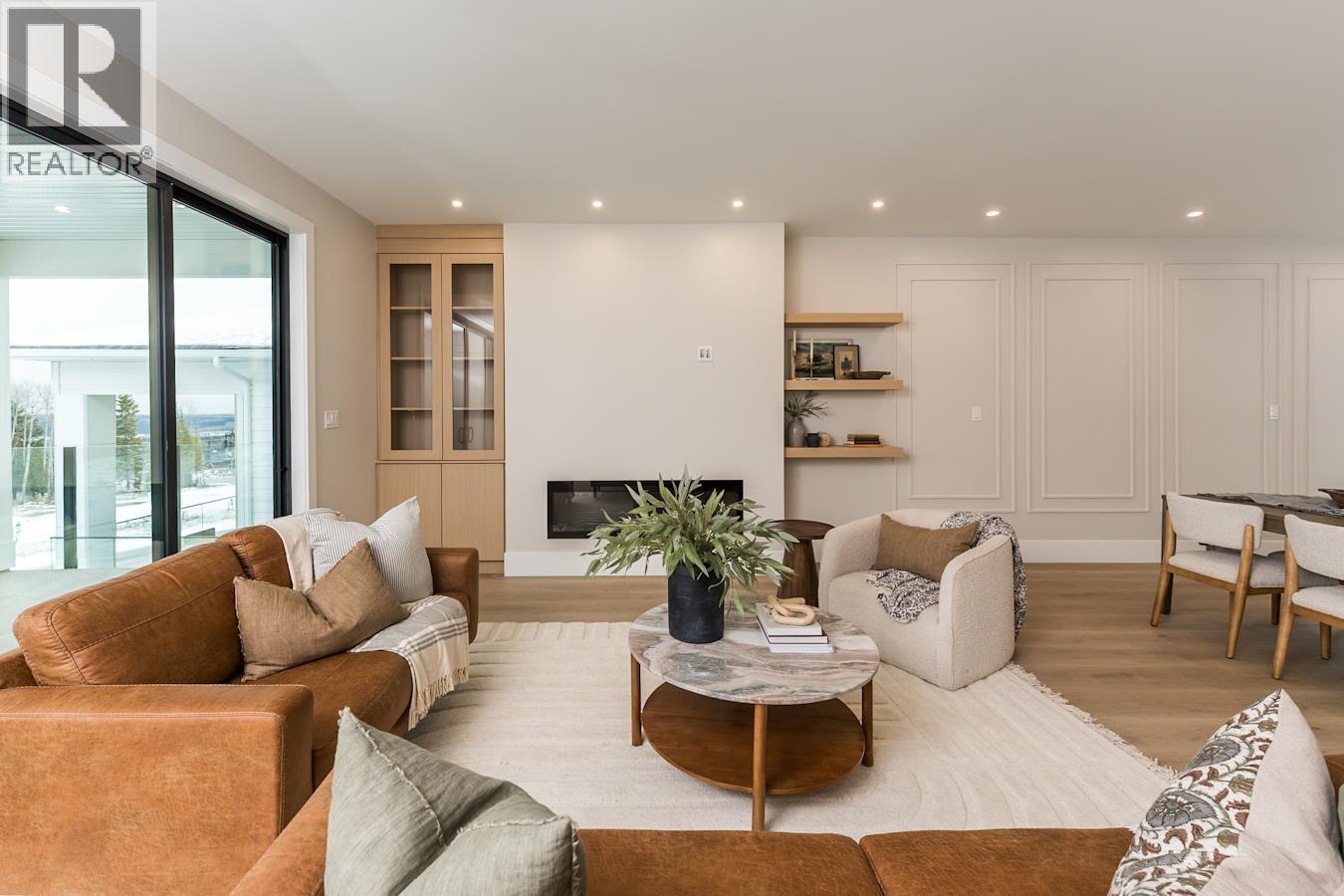 5053 HEADLANDS HEIGHTS, Prince George