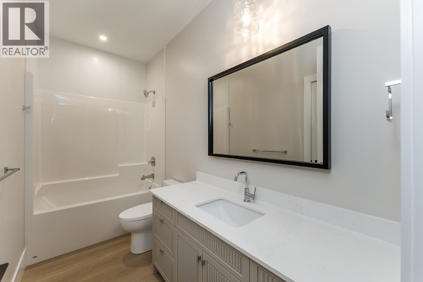 5053 HEADLANDS HEIGHTS, Prince George