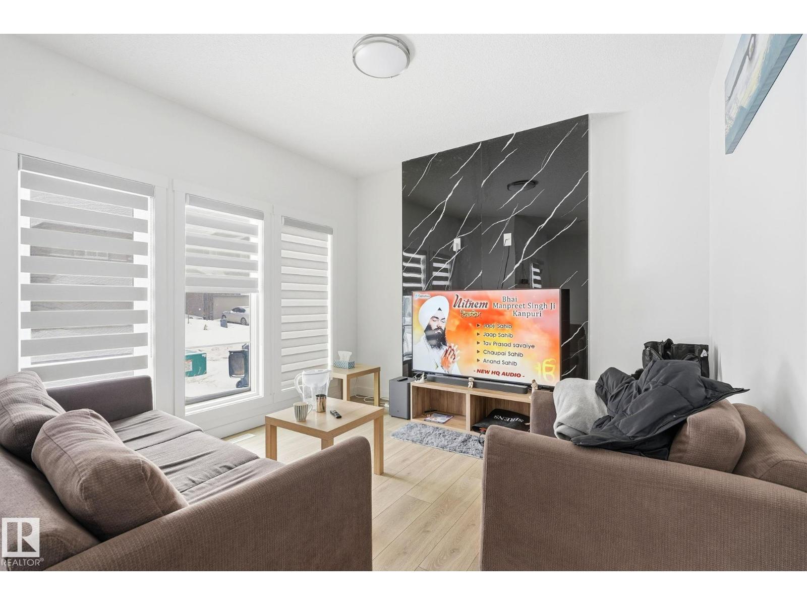 
          432 29 ST SW SW
            <br/>
            <span>Edmonton</span>
            , 
            <span>AB</span>
             <span>T6X3E7</span>
         - Photo 13