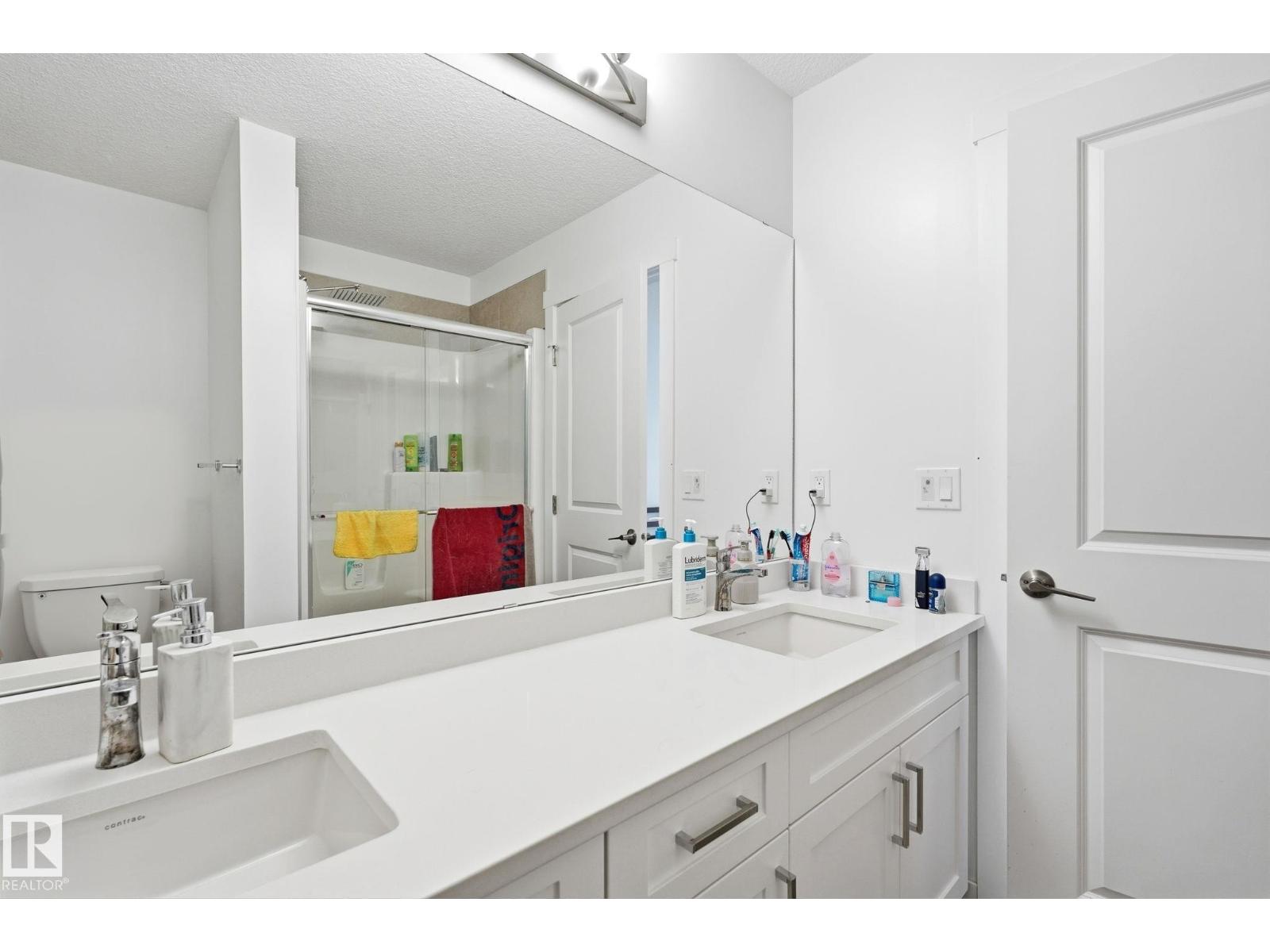 
          432 29 ST SW SW
            <br/>
            <span>Edmonton</span>
            , 
            <span>AB</span>
             <span>T6X3E7</span>
         - Photo 10