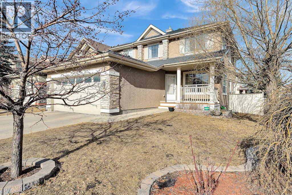 Single Family House for Sale in  Everwillow Close SW Evergreen Calgary 