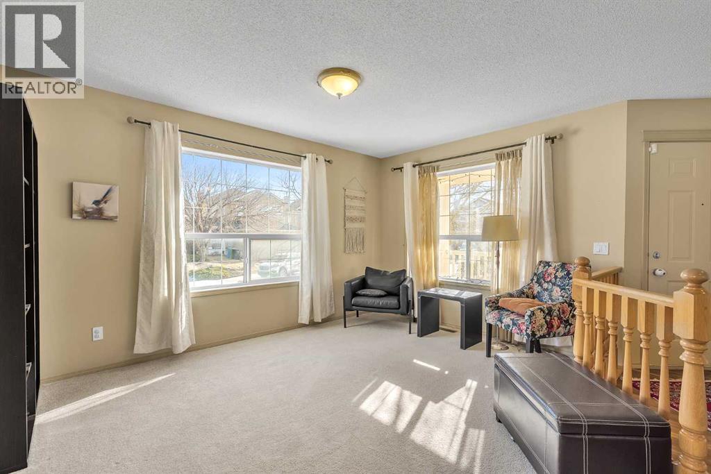 Single Family House for Sale in  Everwillow Close SW Evergreen Calgary 