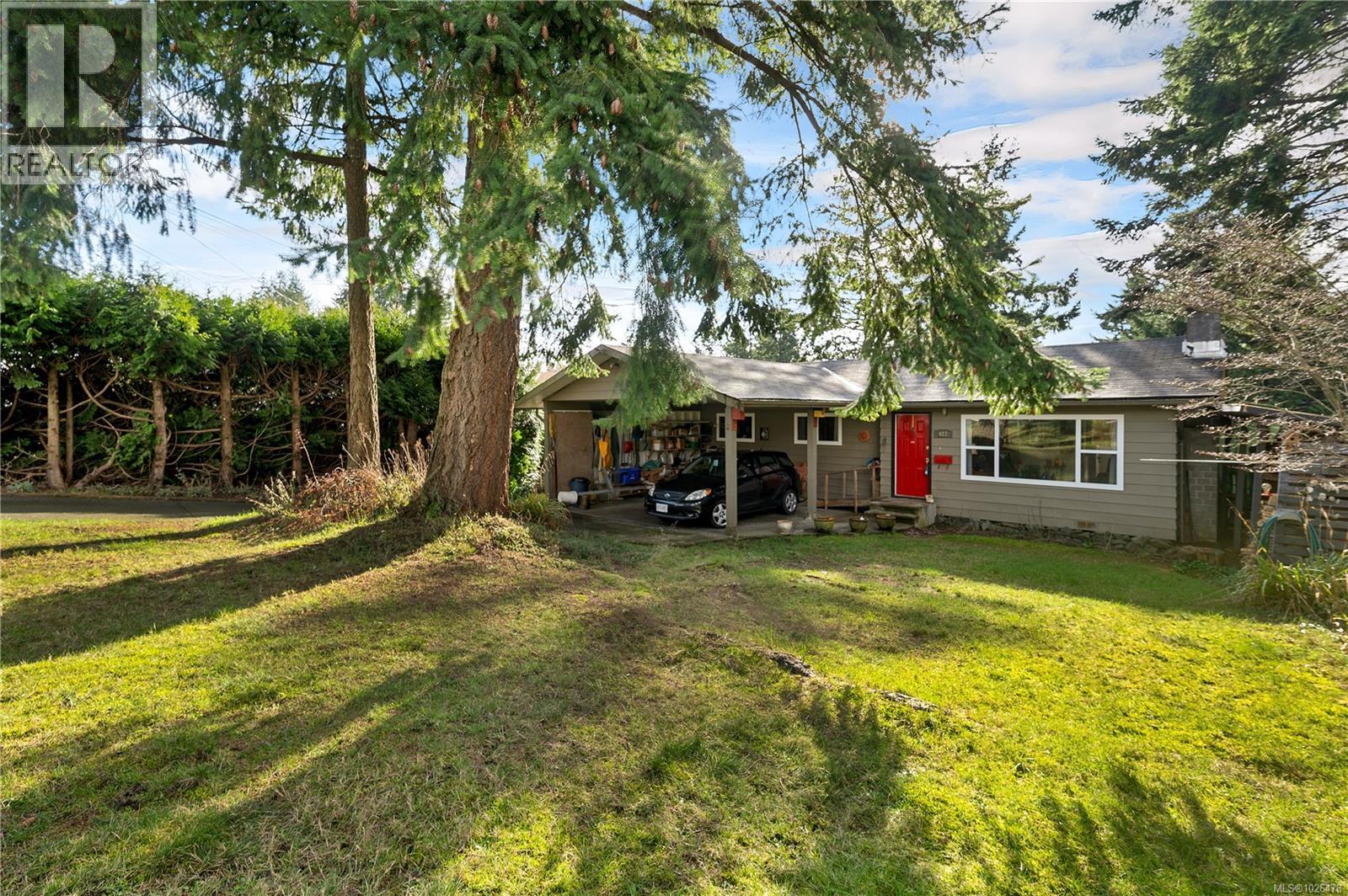 487 Niluht Rd, Campbell River