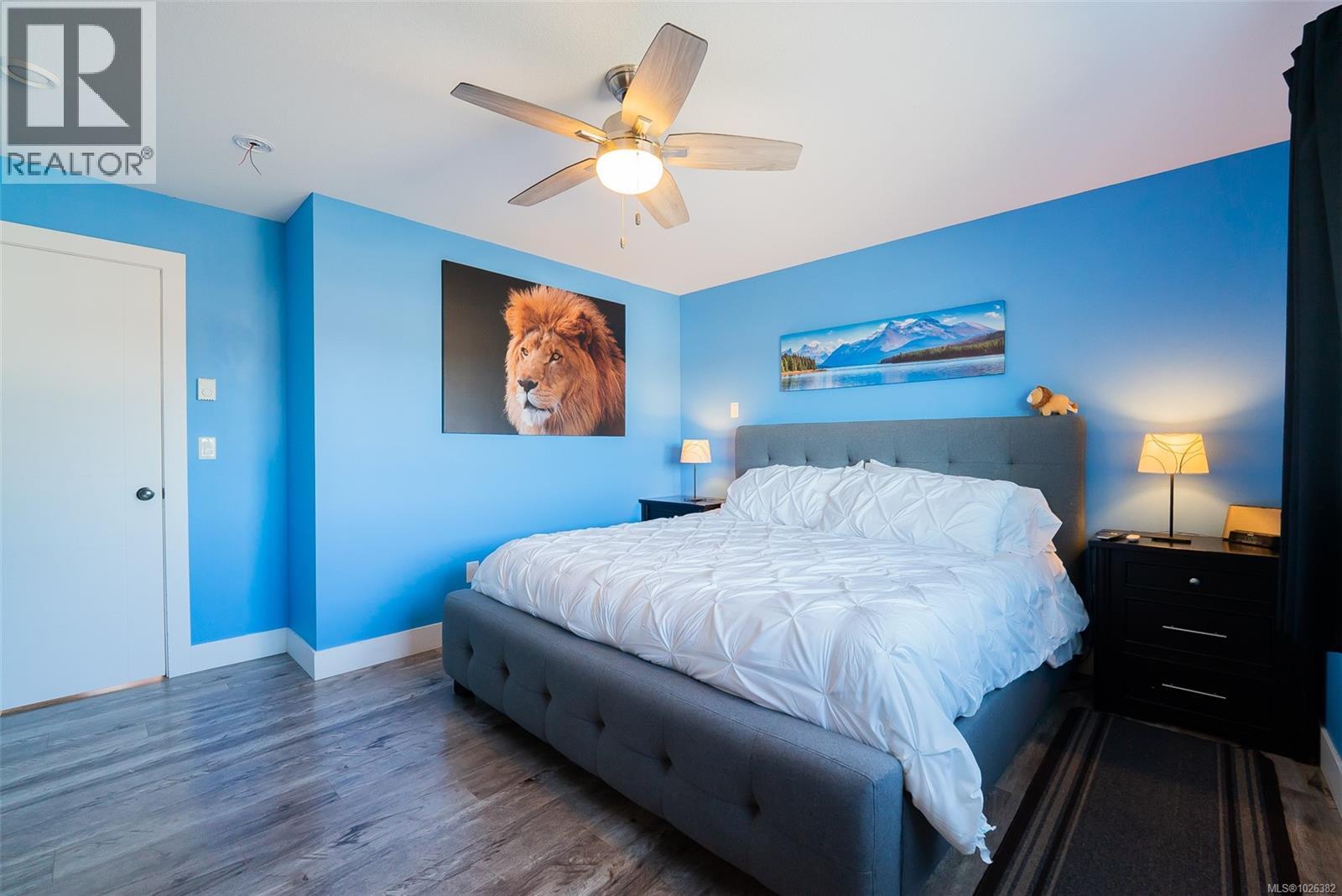 2174 VILLAGE DR - 12