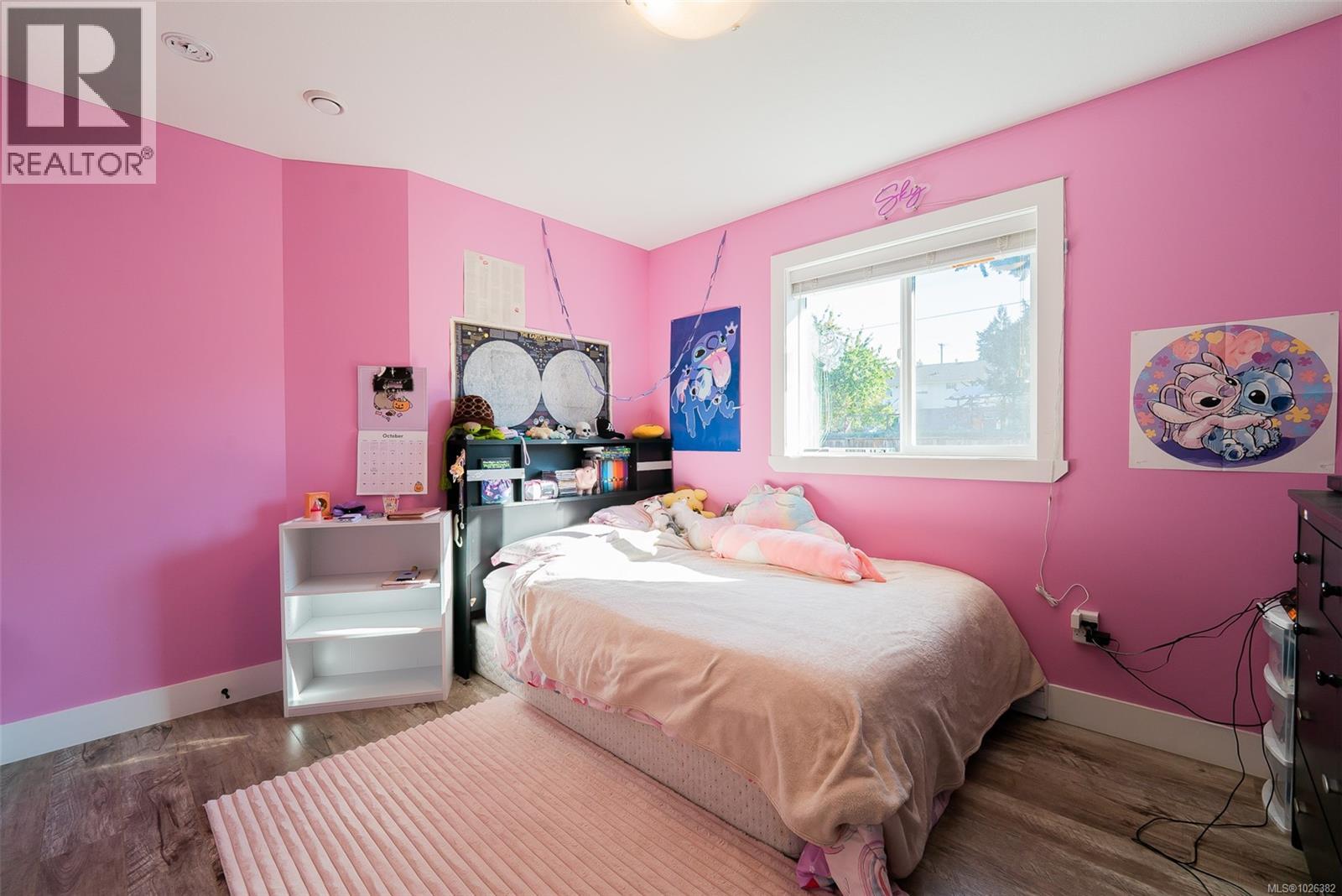 2174 VILLAGE DR - 16