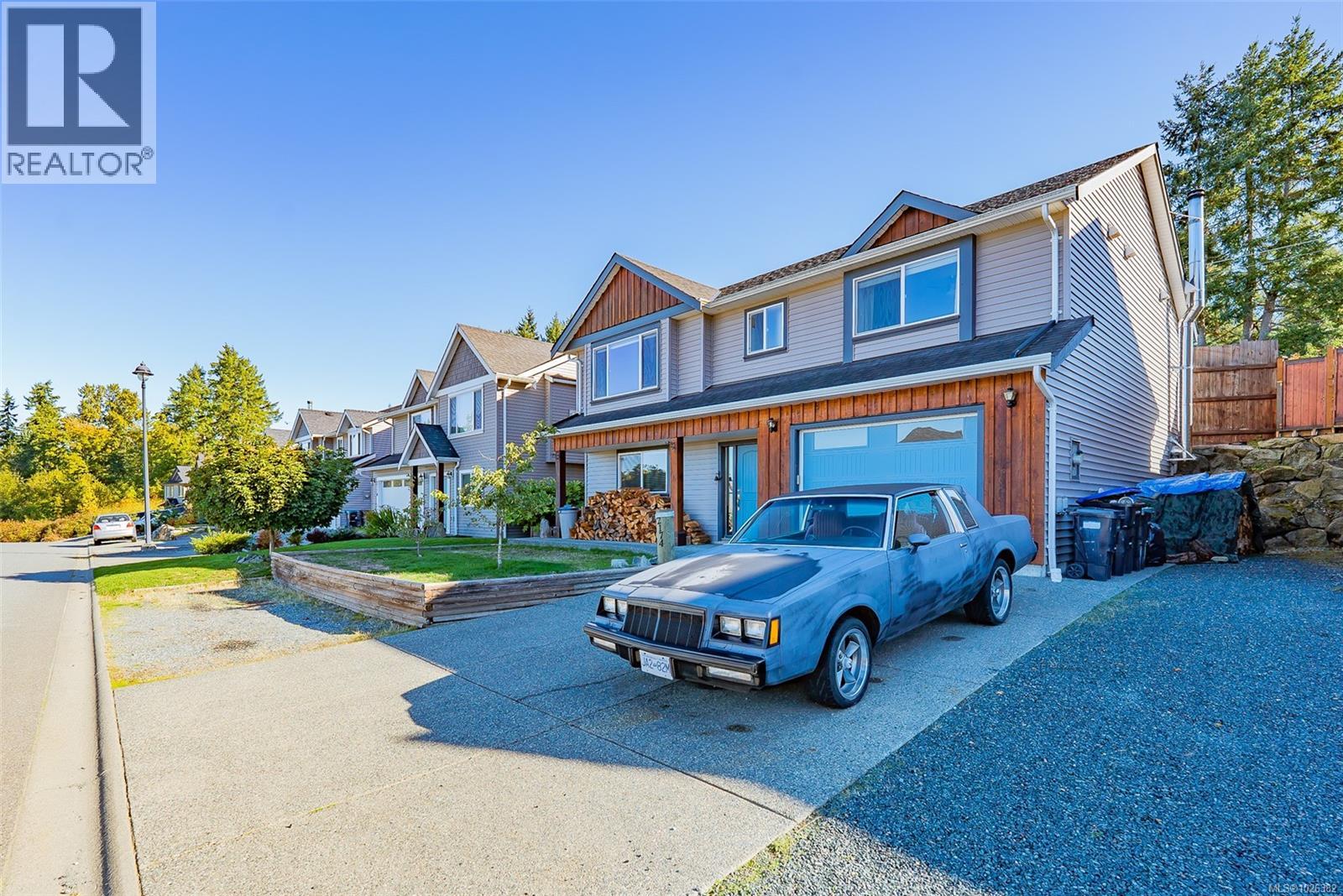 2174 VILLAGE DR - 29