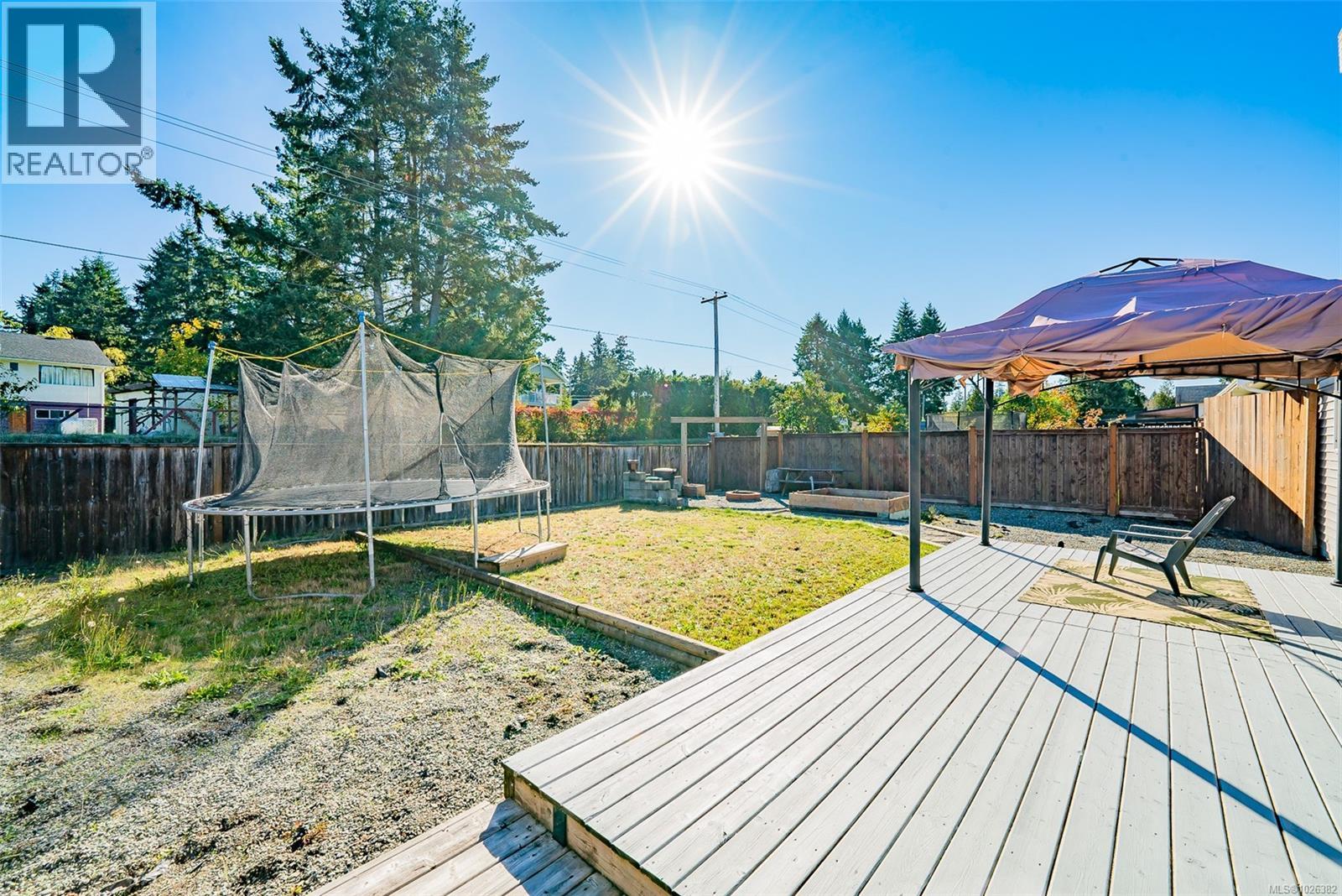 2174 VILLAGE DR - 30