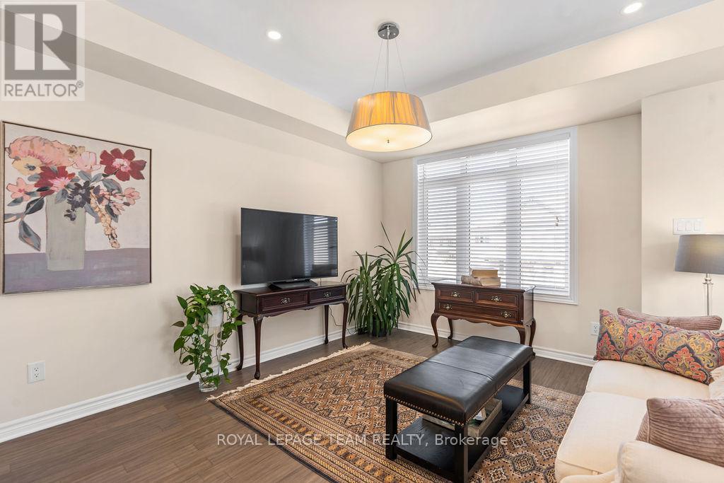94 NUTTING CRESCENT - 15