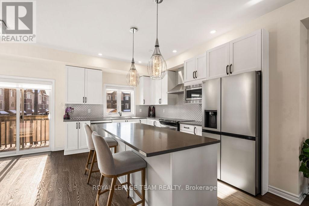 94 NUTTING CRESCENT - 28
