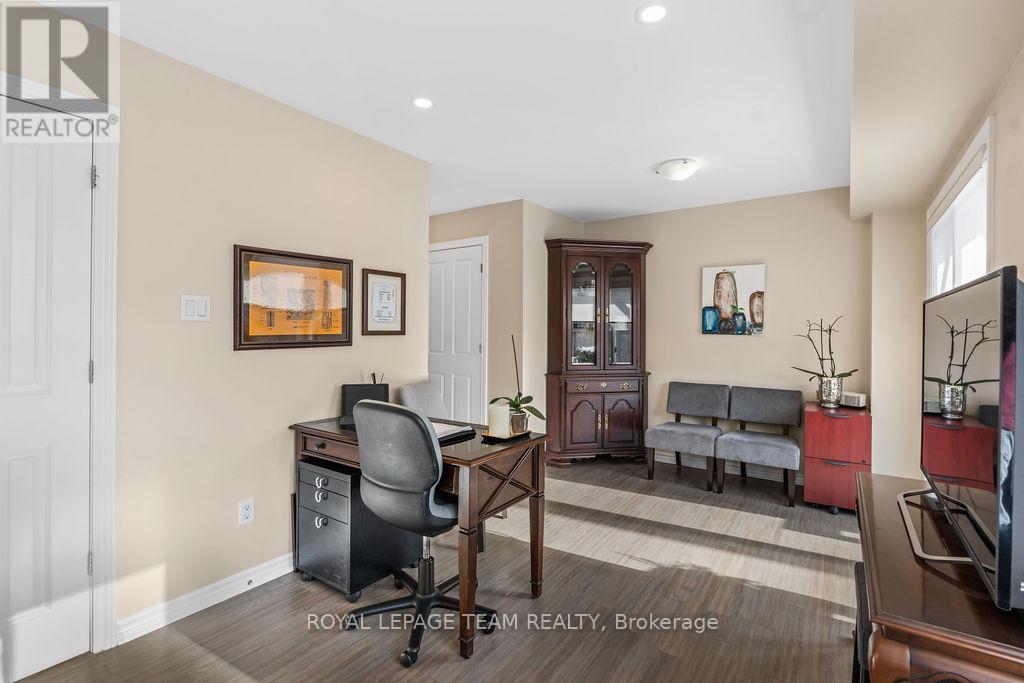 94 NUTTING CRESCENT - 8