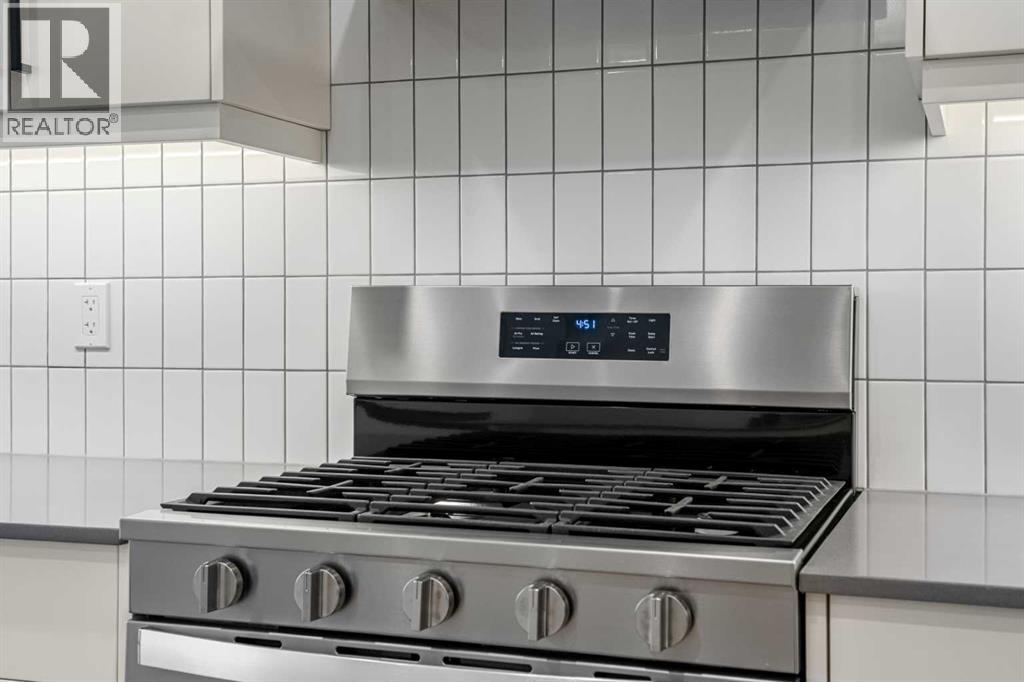 Single Family House for Sale in  Creekstone Grove SW Pine Creek Calgary 